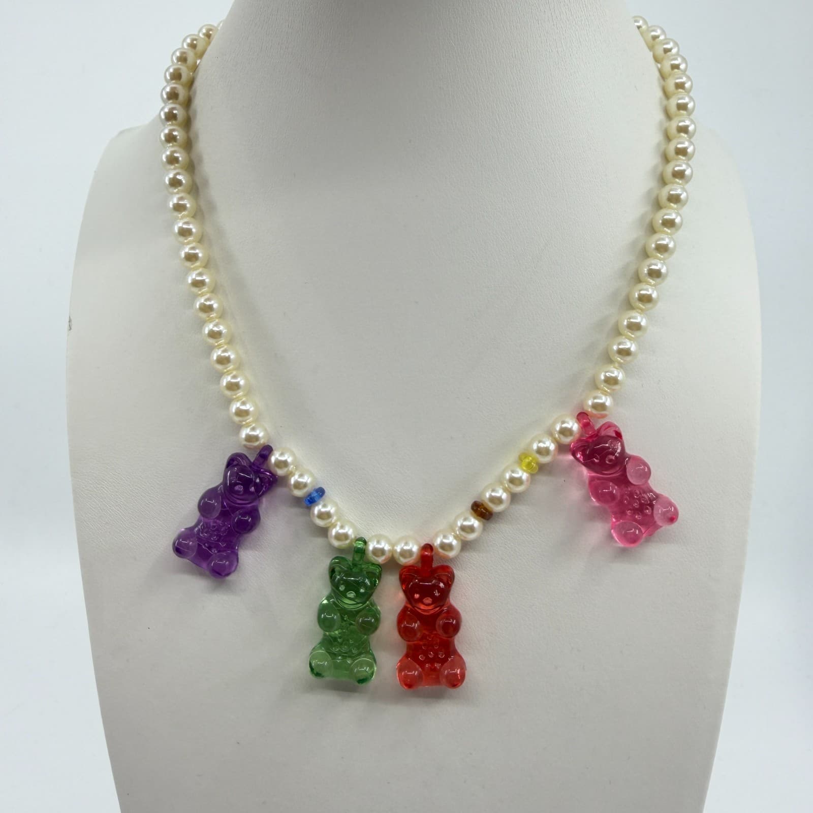 Y2K Gummy Bear Pearl Necklace Colorful Statement Aesthetic Layering Fun Jewelry - Thumbnail 2