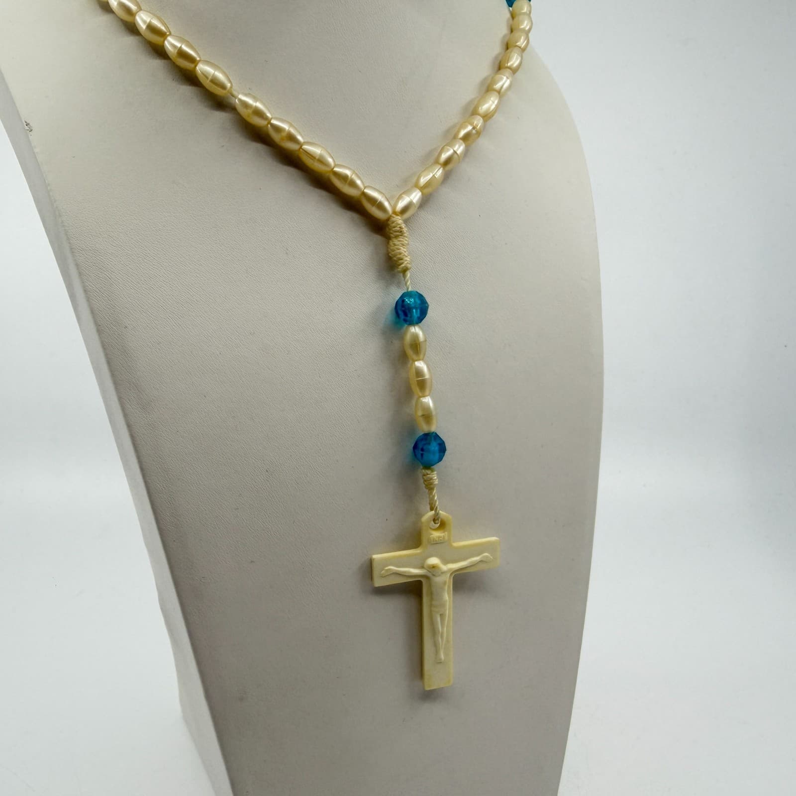 Vintage Style Rosary Necklace Faux Pearl Blue Beads Cream Crucifix Statement - Thumbnail 6