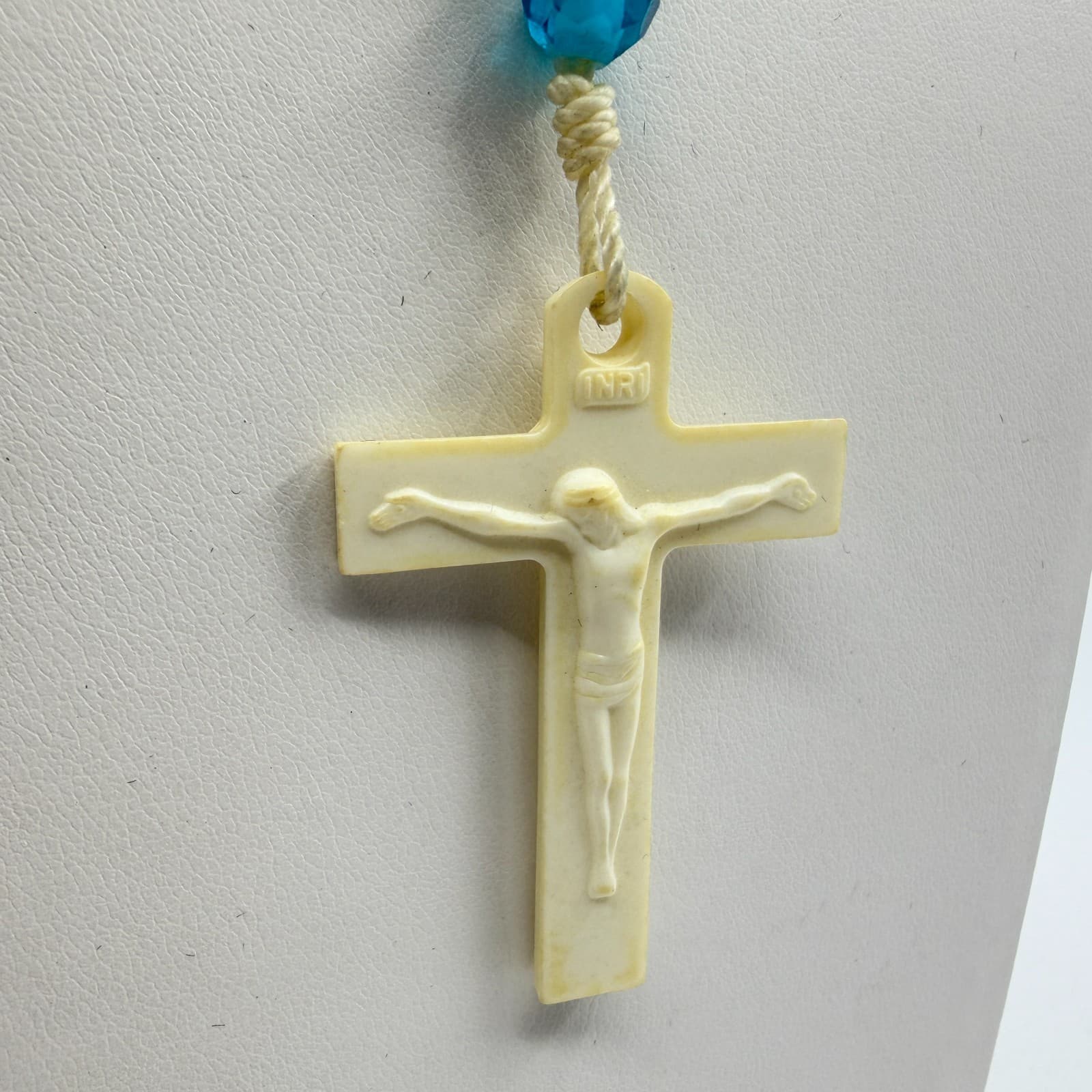 Vintage Style Rosary Necklace Faux Pearl Blue Beads Cream Crucifix Statement - Thumbnail 4
