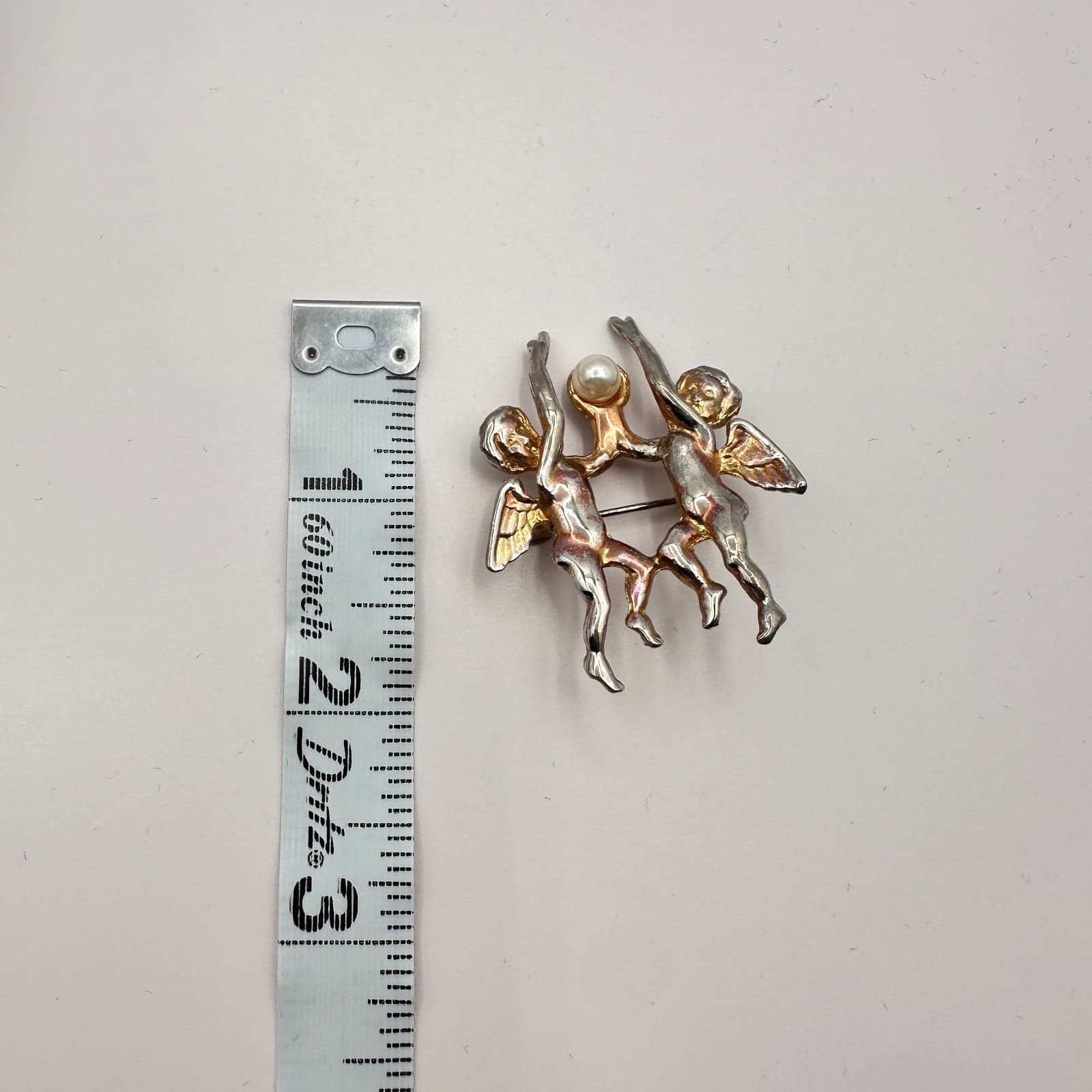 Vintage Y2K 90s Gold Tone Cherub Angel Brooch Pin Faux Pearl Women's Jewelry Bib - Thumbnail 6