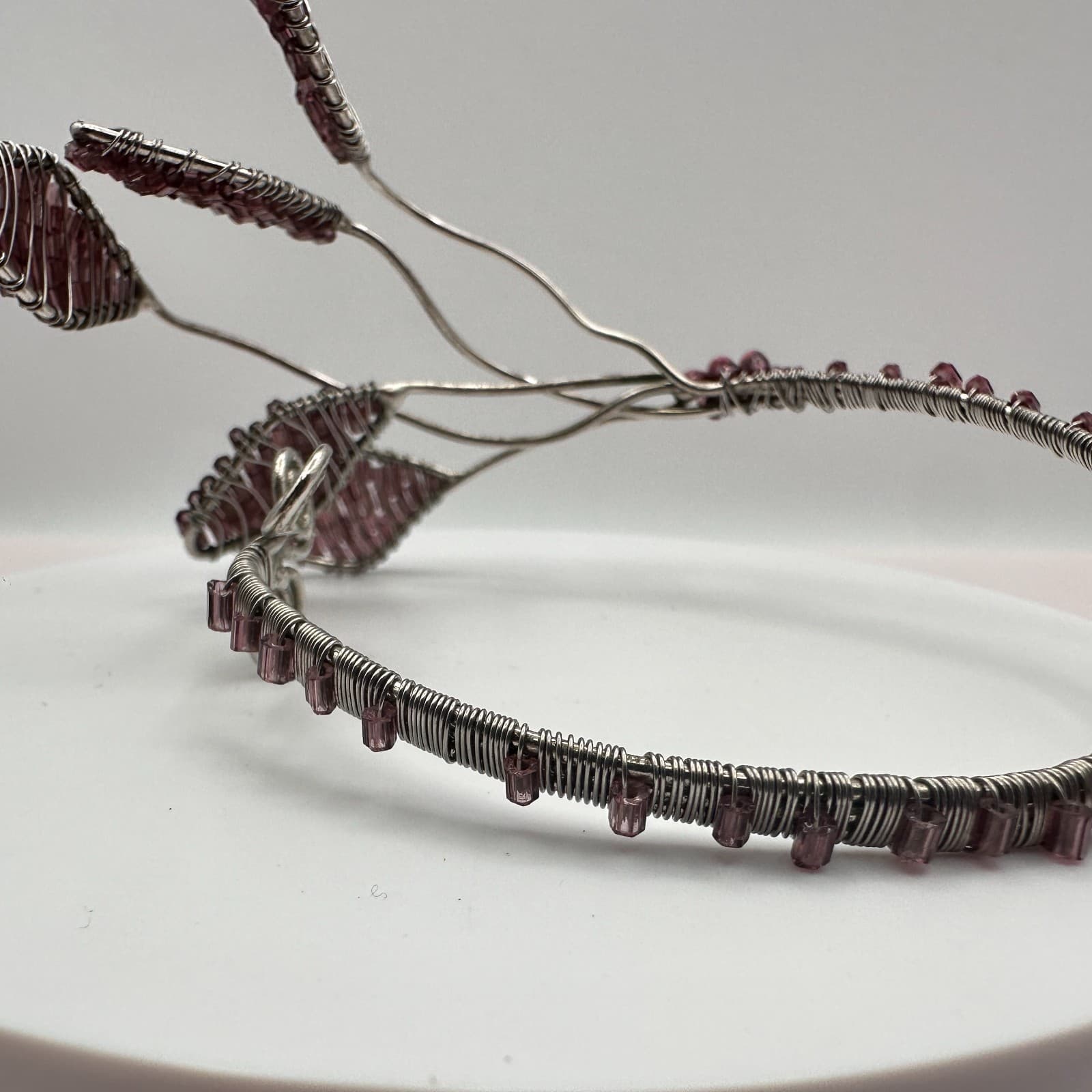 Vintage Y2K Silver Tone Wire Wrapped Purple Seed Beaded Hand Bracelet Jewelry - Thumbnail 7