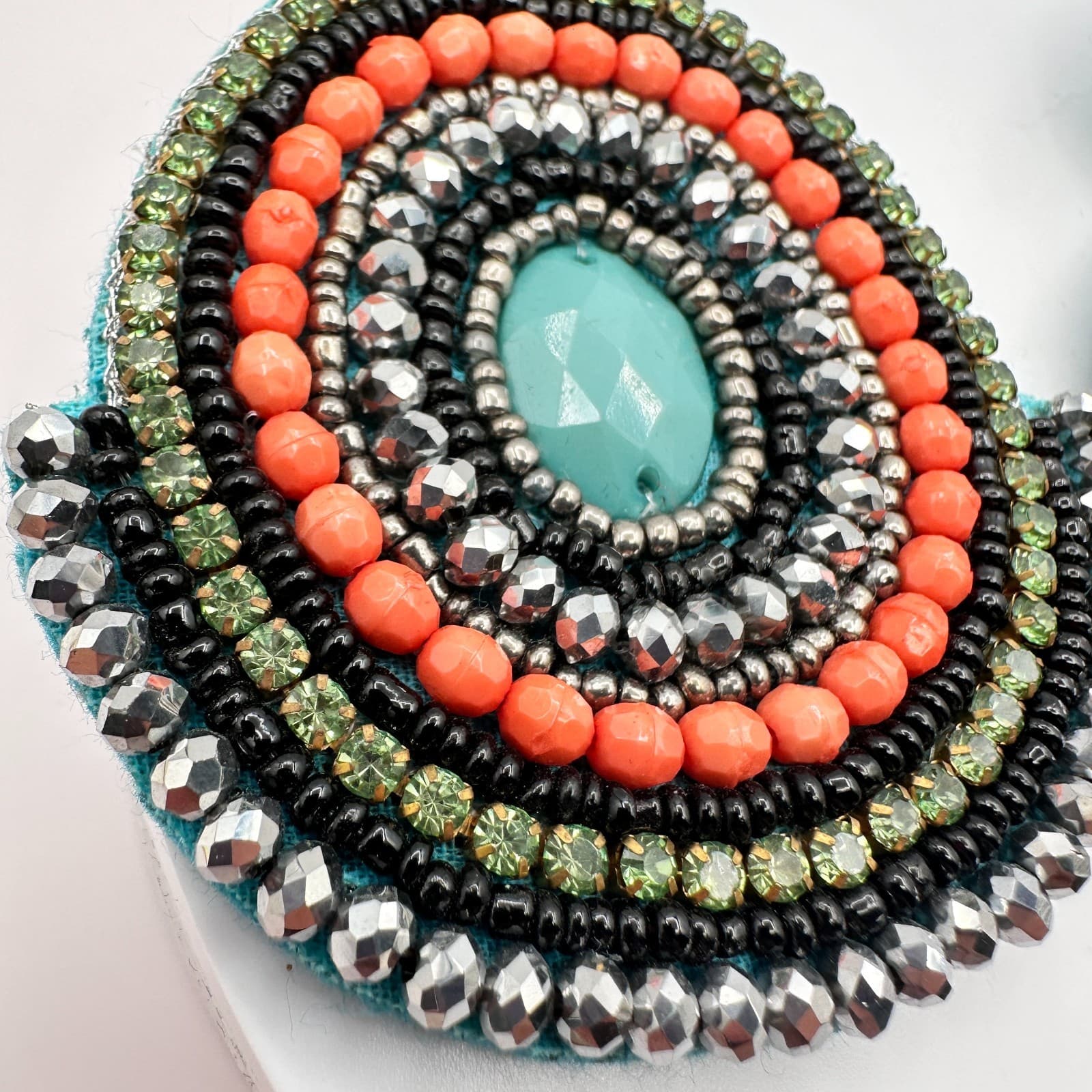 Vintage 90s Polycrome Seed Beaded Green Rhinestone Earrings Women's Jewelry - Thumbnail 6