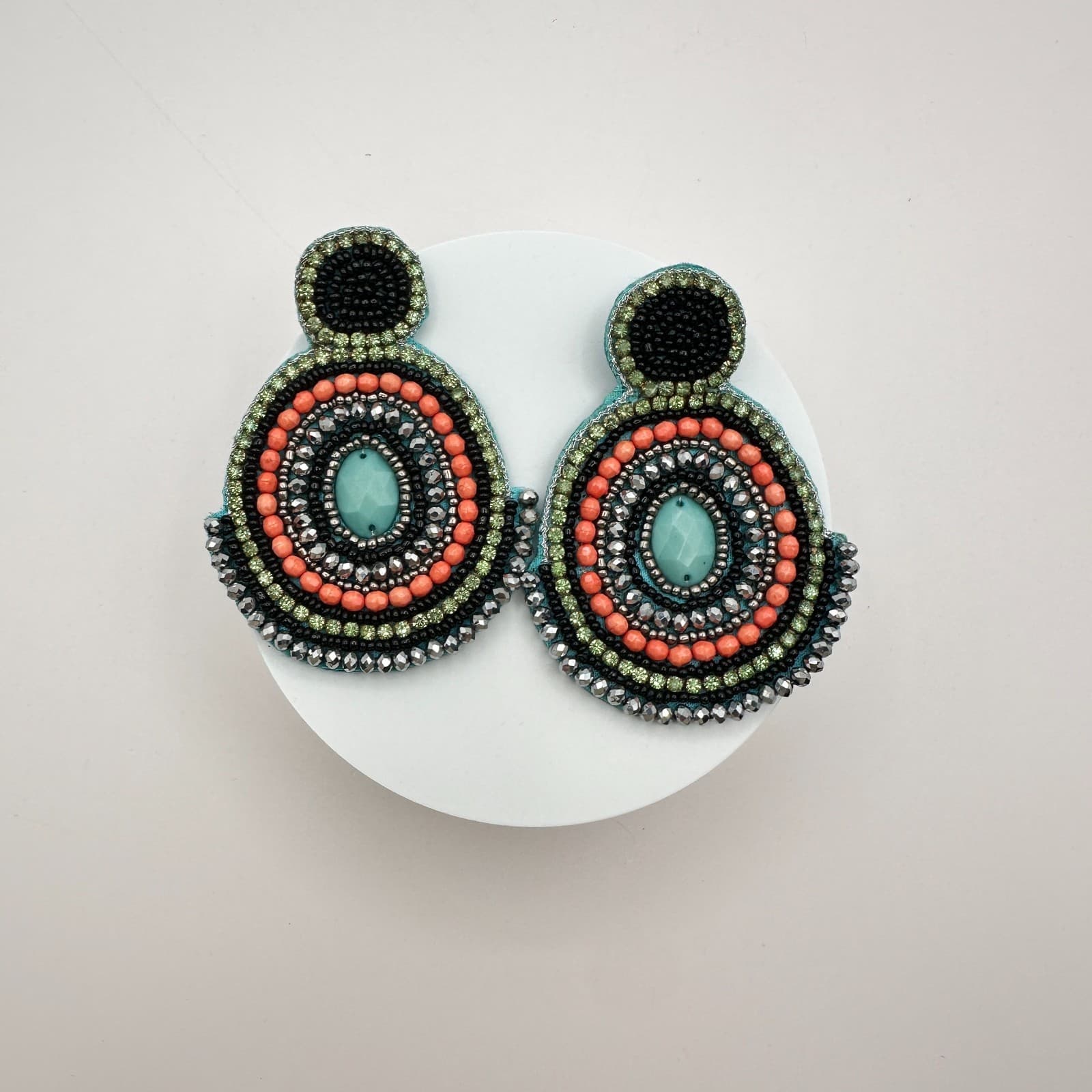 Vintage 90s Polycrome Seed Beaded Green Rhinestone Earrings Women's Jewelry - Thumbnail 2