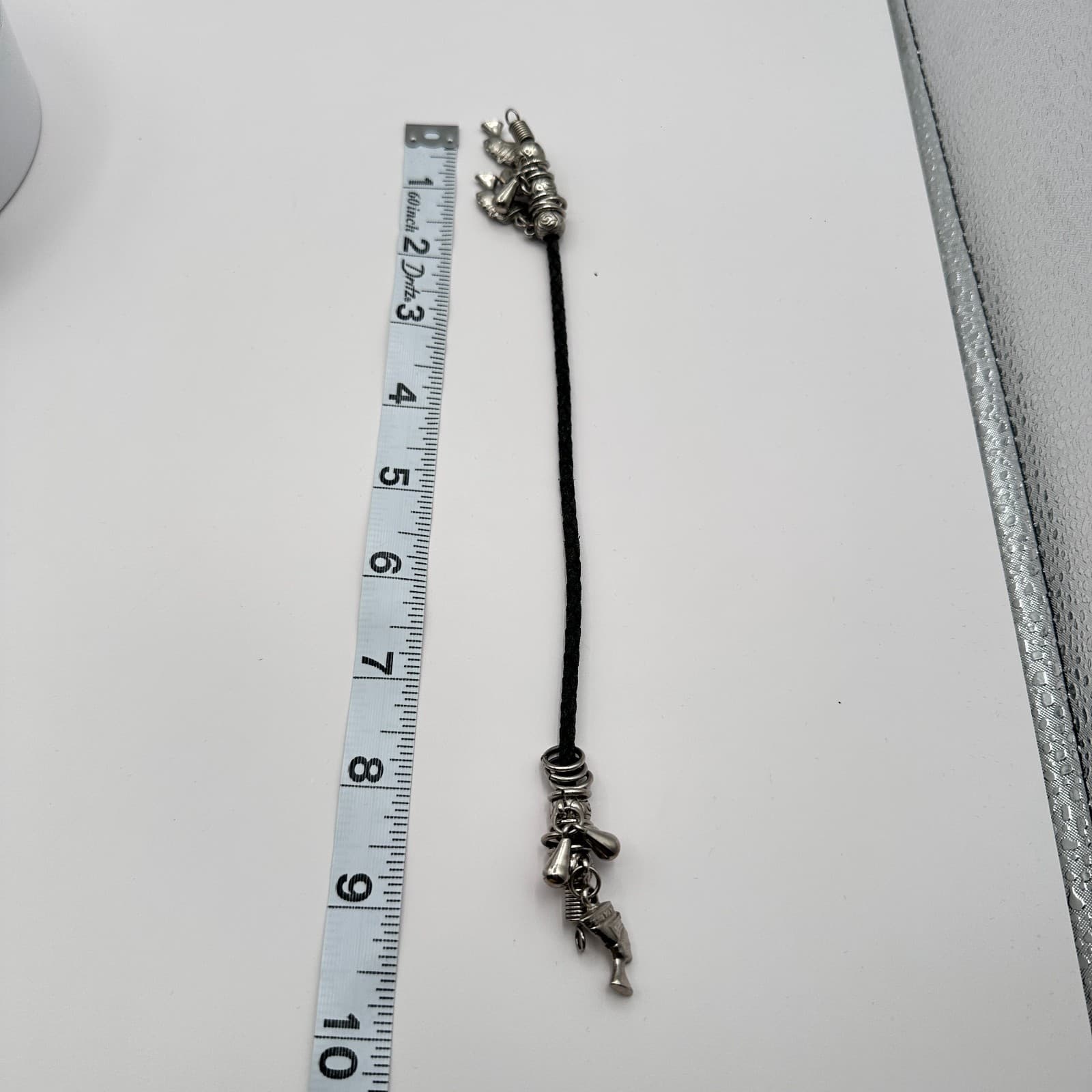Vintage Y2K Black Cord Silver Tone Egyptian Nefertiti Bracelet Fashion Jewelry - Thumbnail 7
