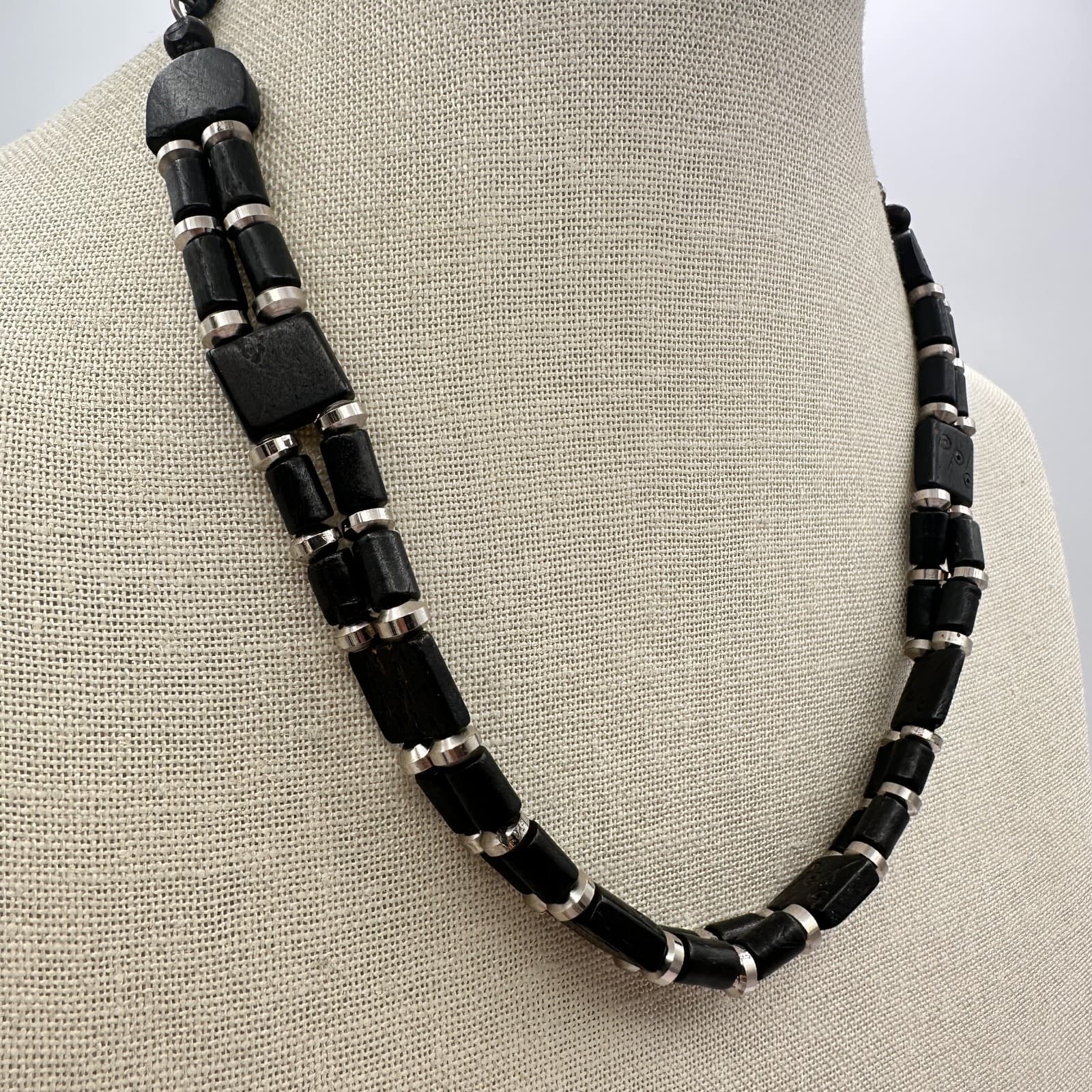 Vintage 90s Silver Tone Black Carved Wooden Beaded Necklace Boho Women's Jewelry - Thumbnail 8