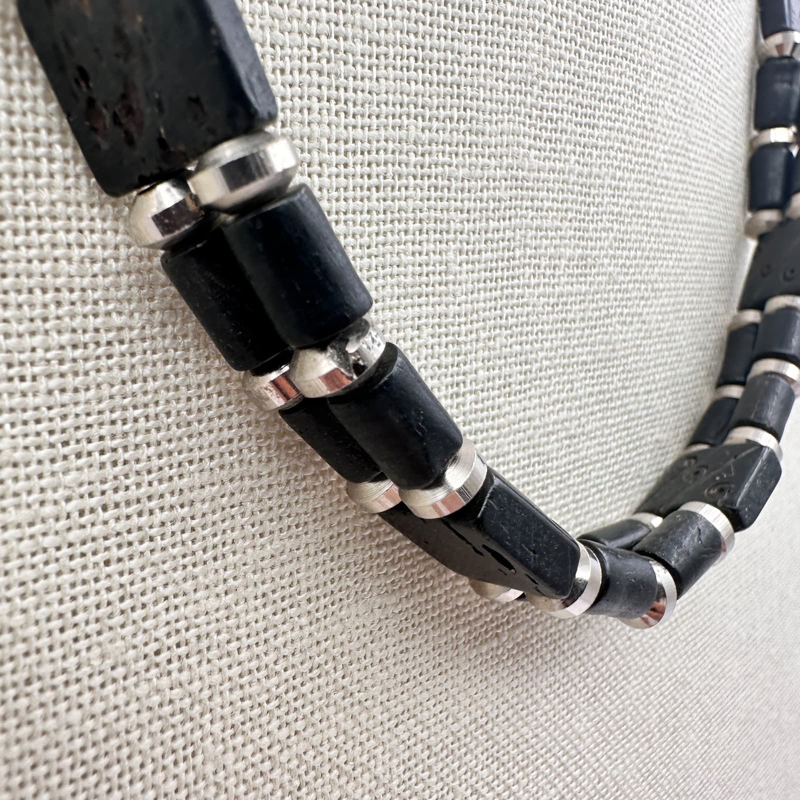 Vintage 90s Silver Tone Black Carved Wooden Beaded Necklace Boho Women's Jewelry - Thumbnail 2