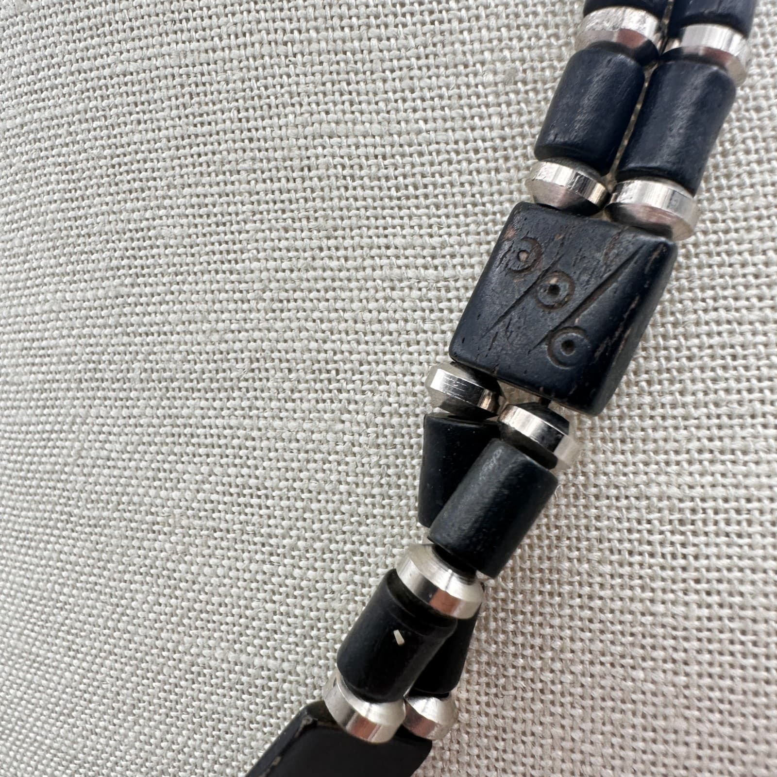 Vintage 90s Silver Tone Black Carved Wooden Beaded Necklace Boho Women's Jewelry - Thumbnail 3