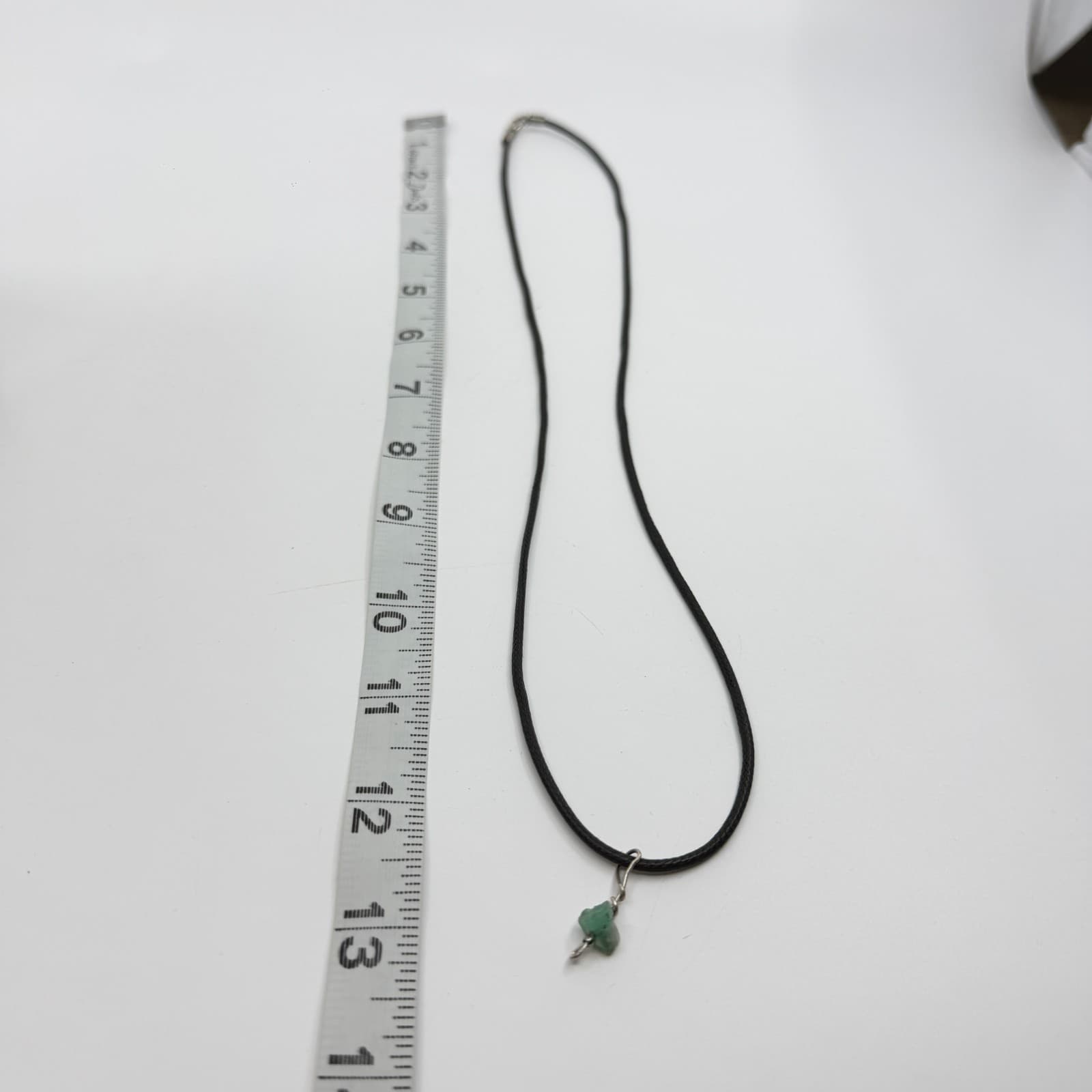 Raw Green Crystal Gemstone Pendant Necklace Minimalist Boho Style Gift Idea - Thumbnail 10