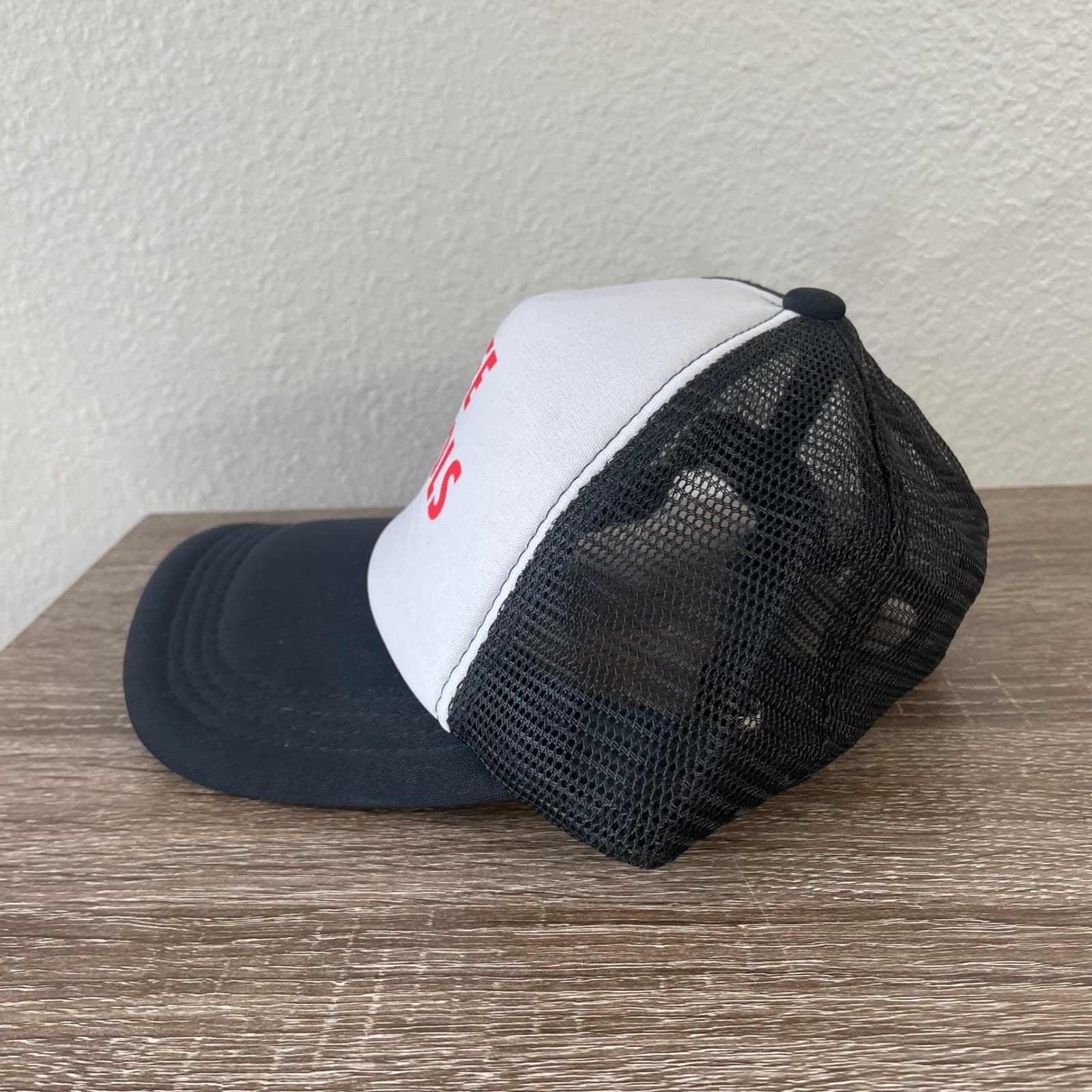 I Pee In Pools Trucker Hat Funny Pool Party Snapback Mesh Cap Black White - Thumbnail 7