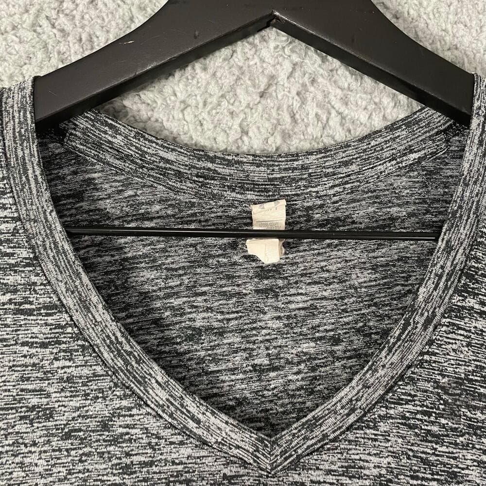 Under Armour HeatGear Heather Gray V-Neck Short Sleeve Top Athletic Shirt S - Thumbnail 6