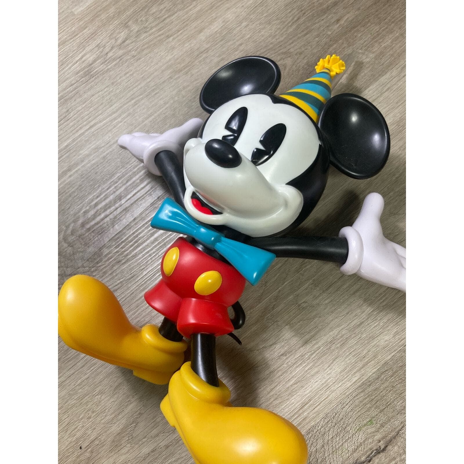 Disney Parks Mickey 90th Anniversary Birthday Sipper Cup Hat Figure Rare - Thumbnail 6