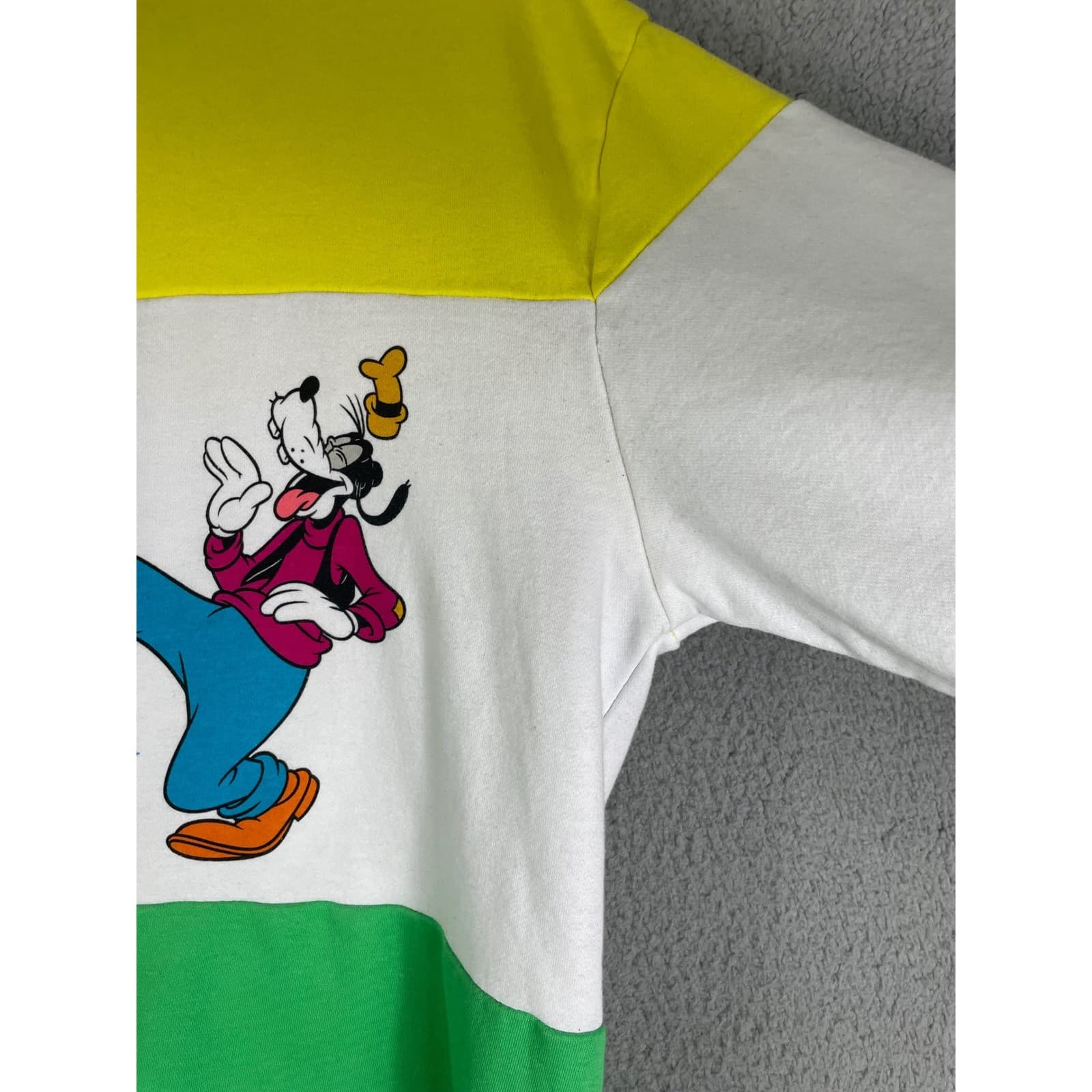Disney World Goofy Sweatshirt Mens Large Colorblock Yellow Green Parks 2025 - Thumbnail 12