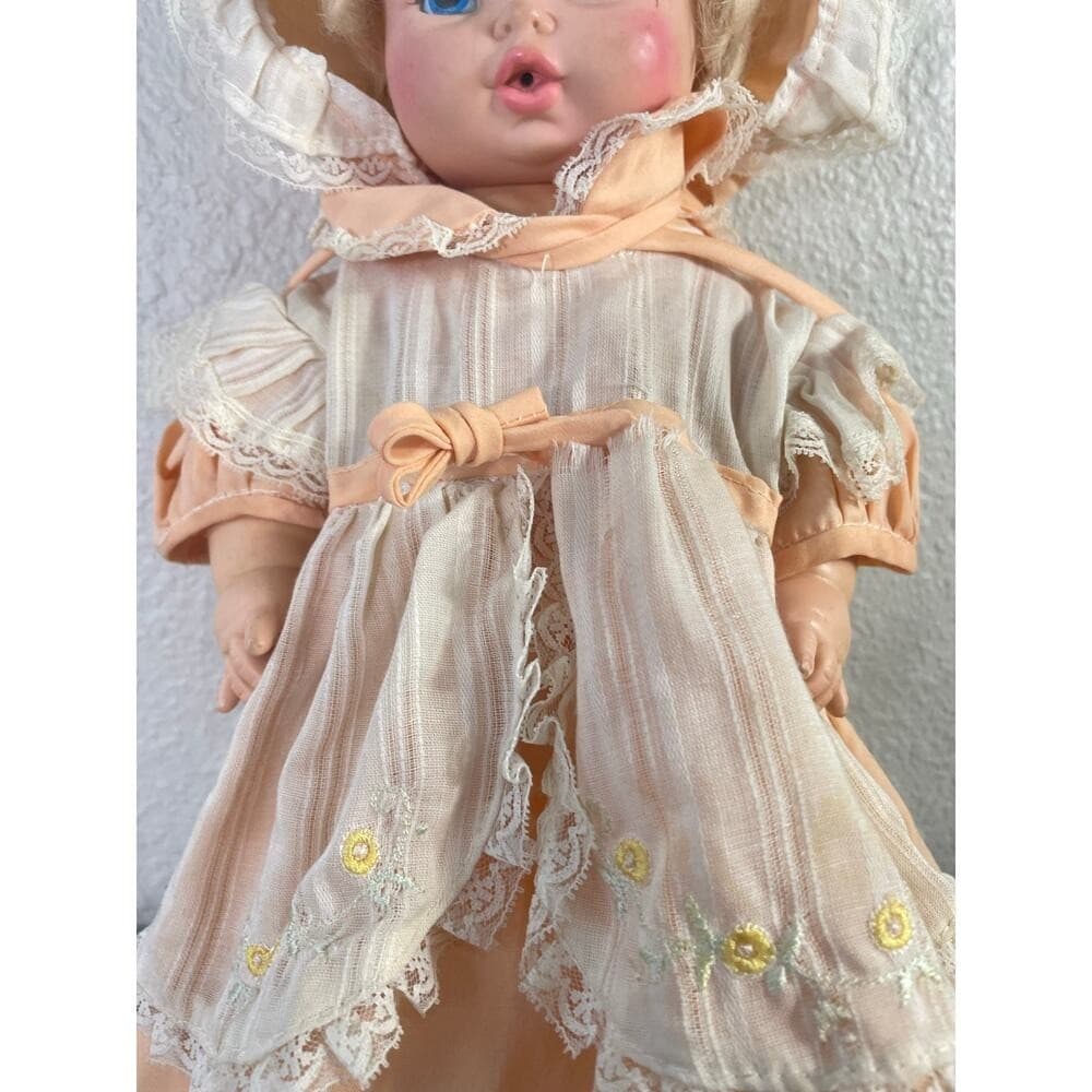 Vintage Eegee Softina Baby Doll 17” 1960s Vinyl Peach Dress Bonnet EG Mark - Thumbnail 9
