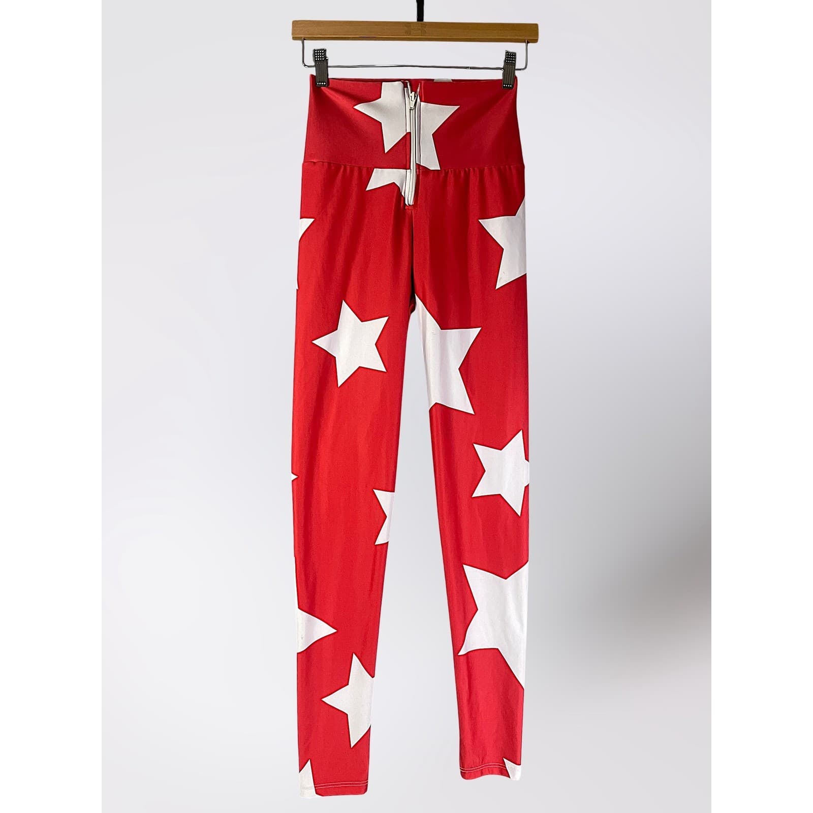 Red Star Print High Waist Leggings Zipper Front Athleisure Yoga Pants