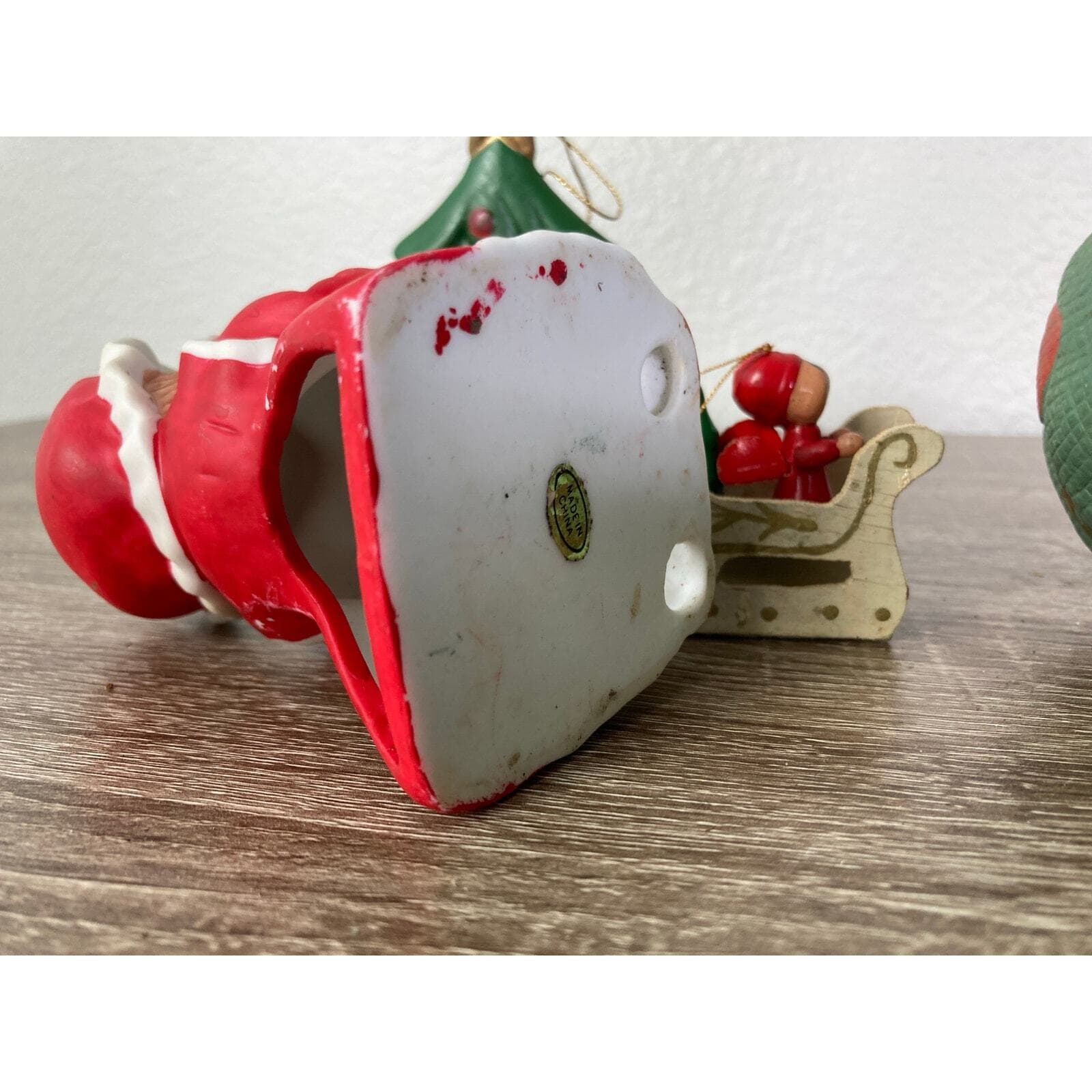 Vintage Christmas Figurine Set Santa & Mrs. Claus Bear Decor Figurines Ornament - Thumbnail 10
