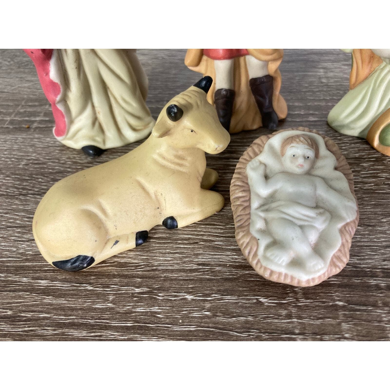 Vintage Nativity Figurine Set 5pc Christmas Decor Multicolor - Thumbnail 4