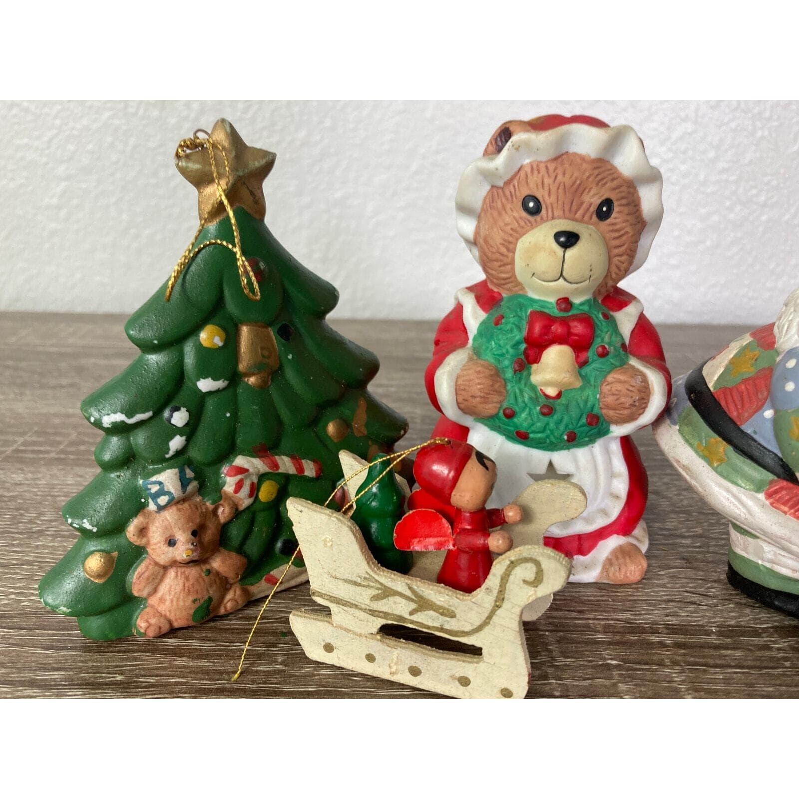 Vintage Christmas Figurine Set Santa & Mrs. Claus Bear Decor Figurines Ornament - Thumbnail 2