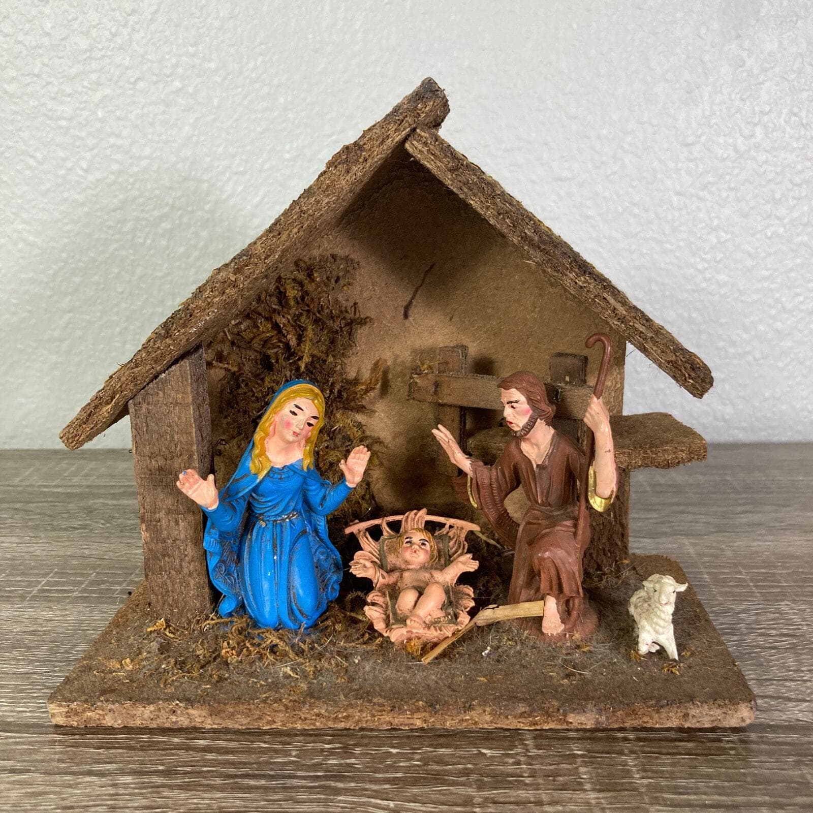 Vintage Italian Wooden Nativity Scene Crèche Set Christmas Decor
