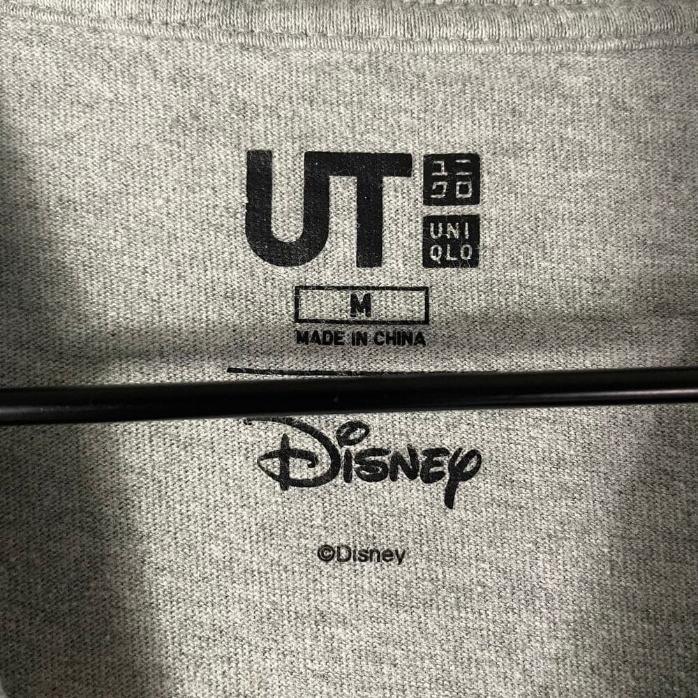 Uniqlo UT Disney Mickey Mouse Gray Graphic Print T-Shirt Size M Adult - Thumbnail 9