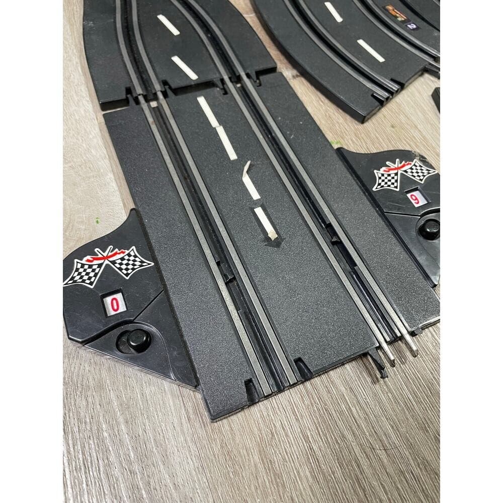 Golden Bright ACO Slot Car Track Lot Curved & Straight Pieces Racing Set - Thumbnail 9