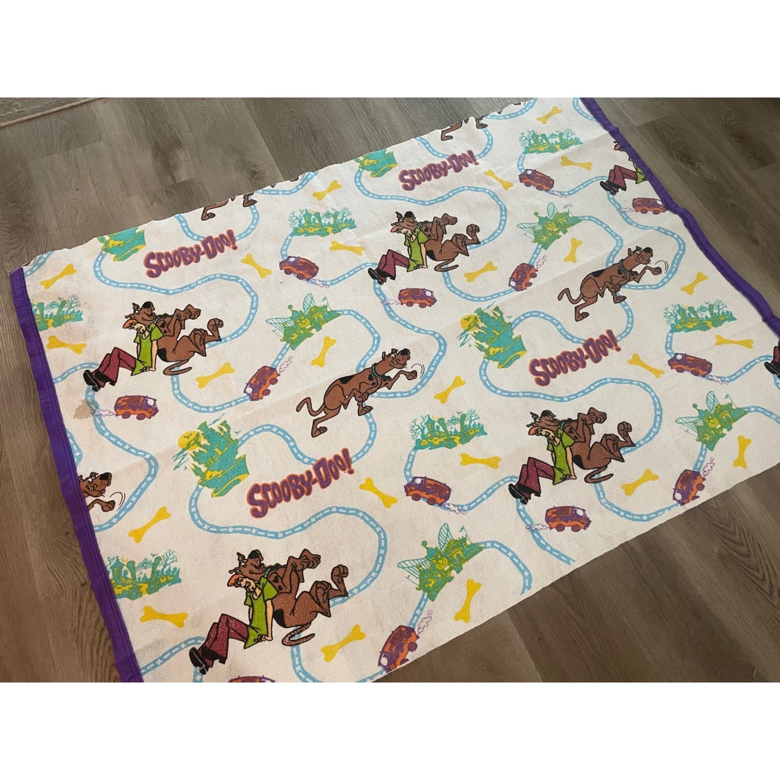 Vintage 90s Scooby Doo Shaggy Fleece Blanket Throw Mystery Machine Made in USA - Thumbnail 5