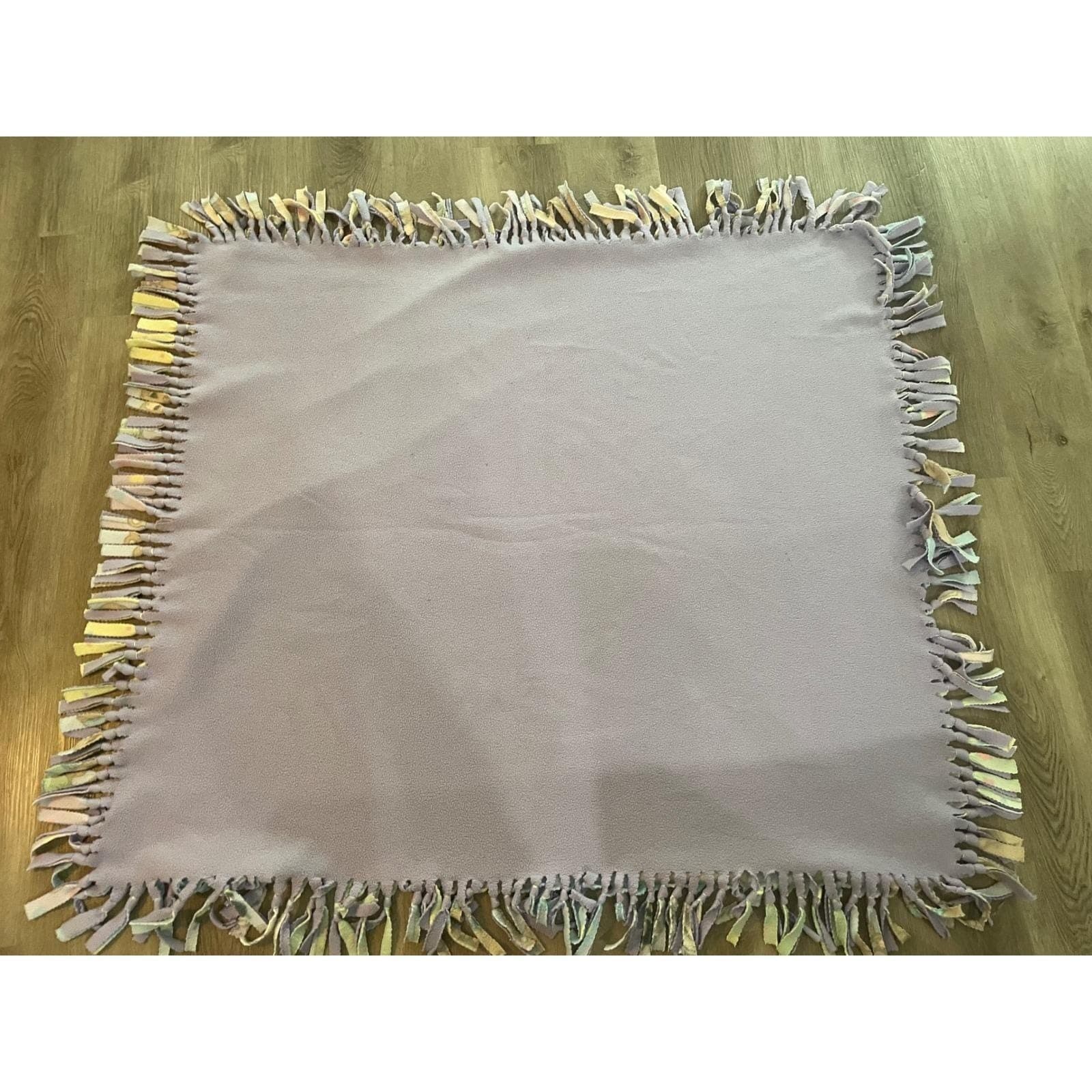 Vintage Precious Moments Blanket Baby Nursery Fleece Pastel Animals Fringe Throw - Thumbnail 6