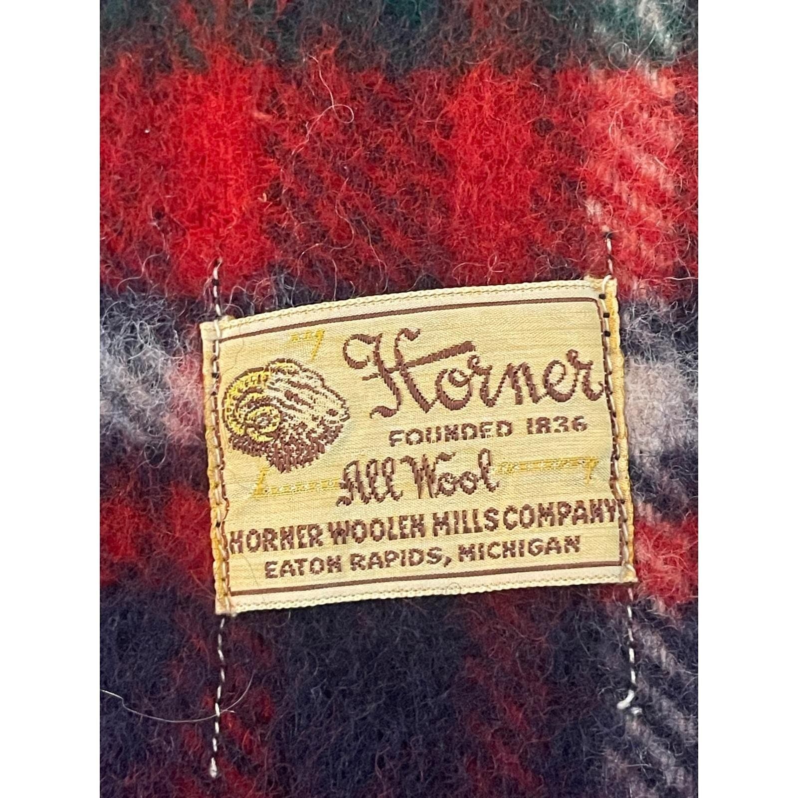 Vintage Horner Woolen Mills Blanket Red Plaid 100% Virgin Wool Stadium USA - Thumbnail 4