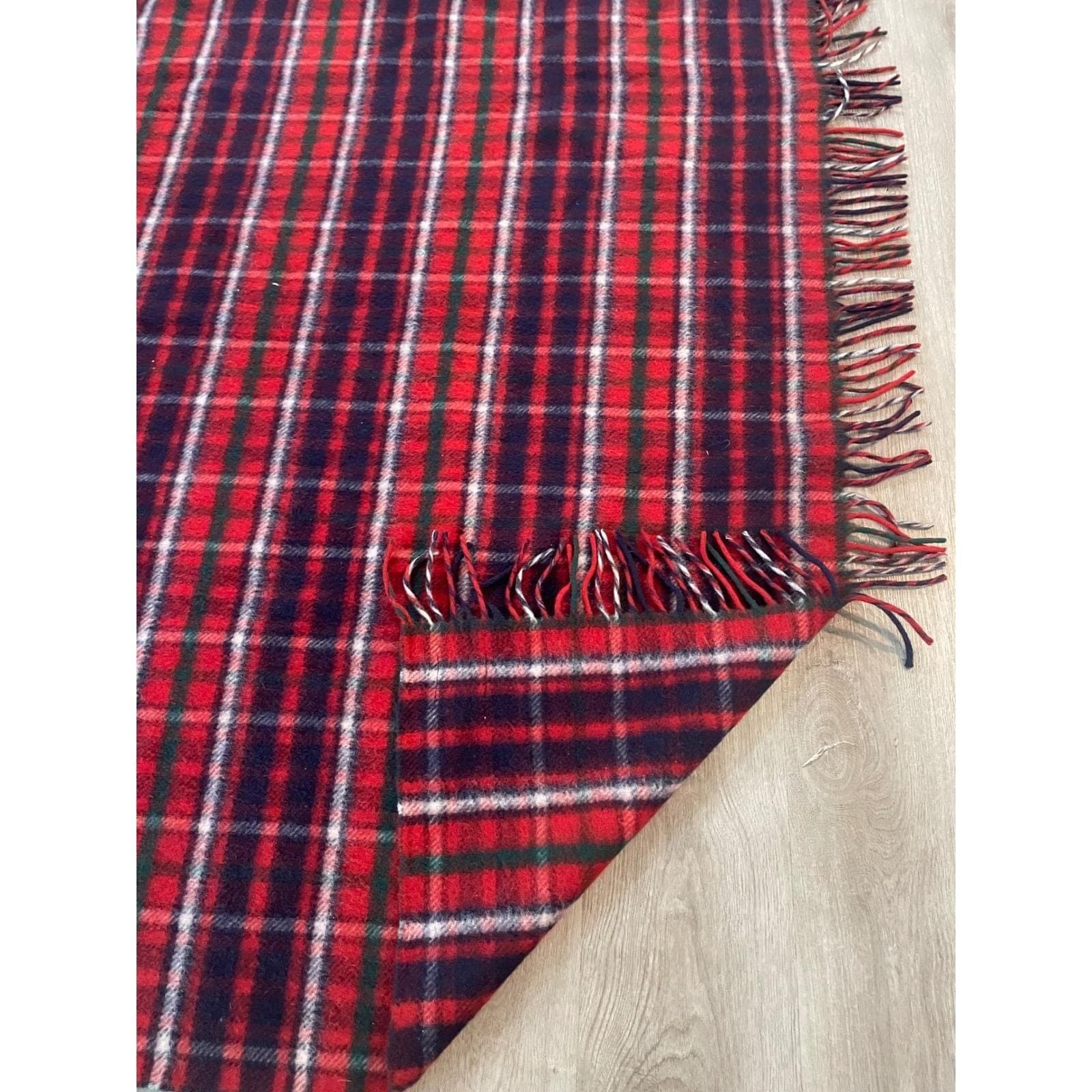 Vintage Horner Woolen Mills Blanket Red Plaid 100% Virgin Wool Stadium USA - Thumbnail 8