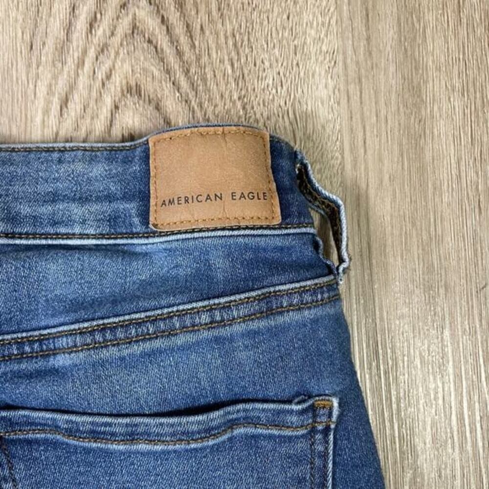American Eagle Next Level Stretch Denim Cutoff Shorts Size 2 Long Distressedwh - Thumbnail 9