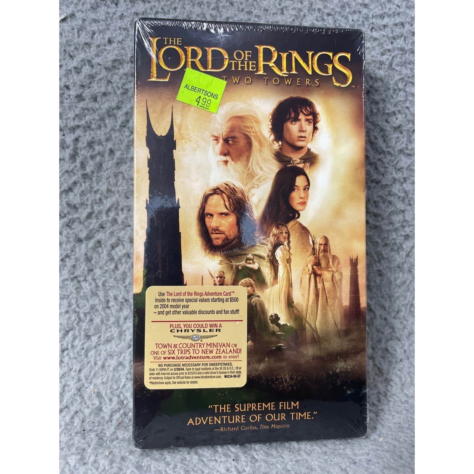 The Lord of the Rings The Two Towers VHS Tape Factory Sealed Collectible - Thumbnail 2