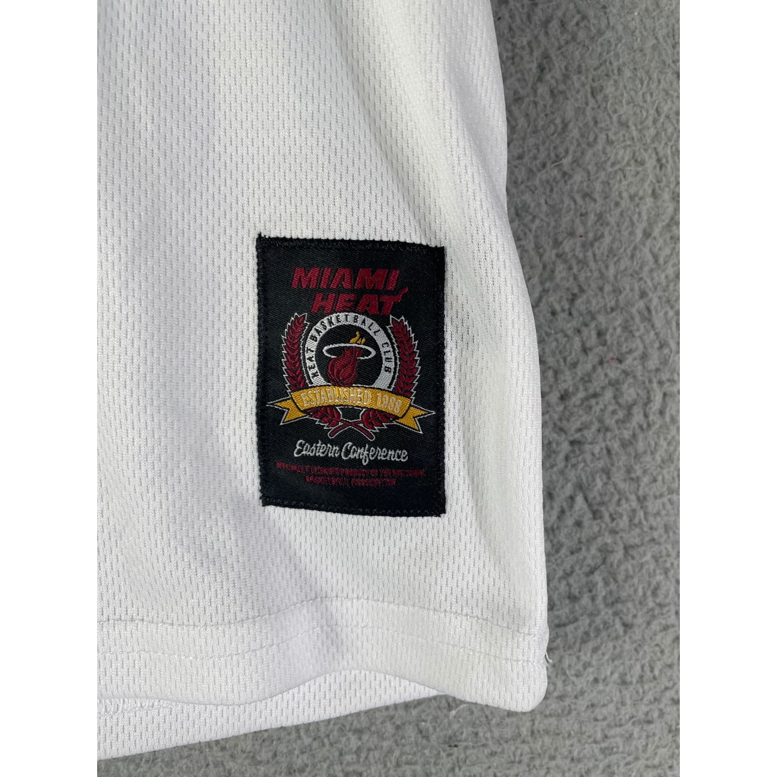 Miami Heat Youth NBA Basketball Jersey White Ultra Game Size 14-16 - Thumbnail 4