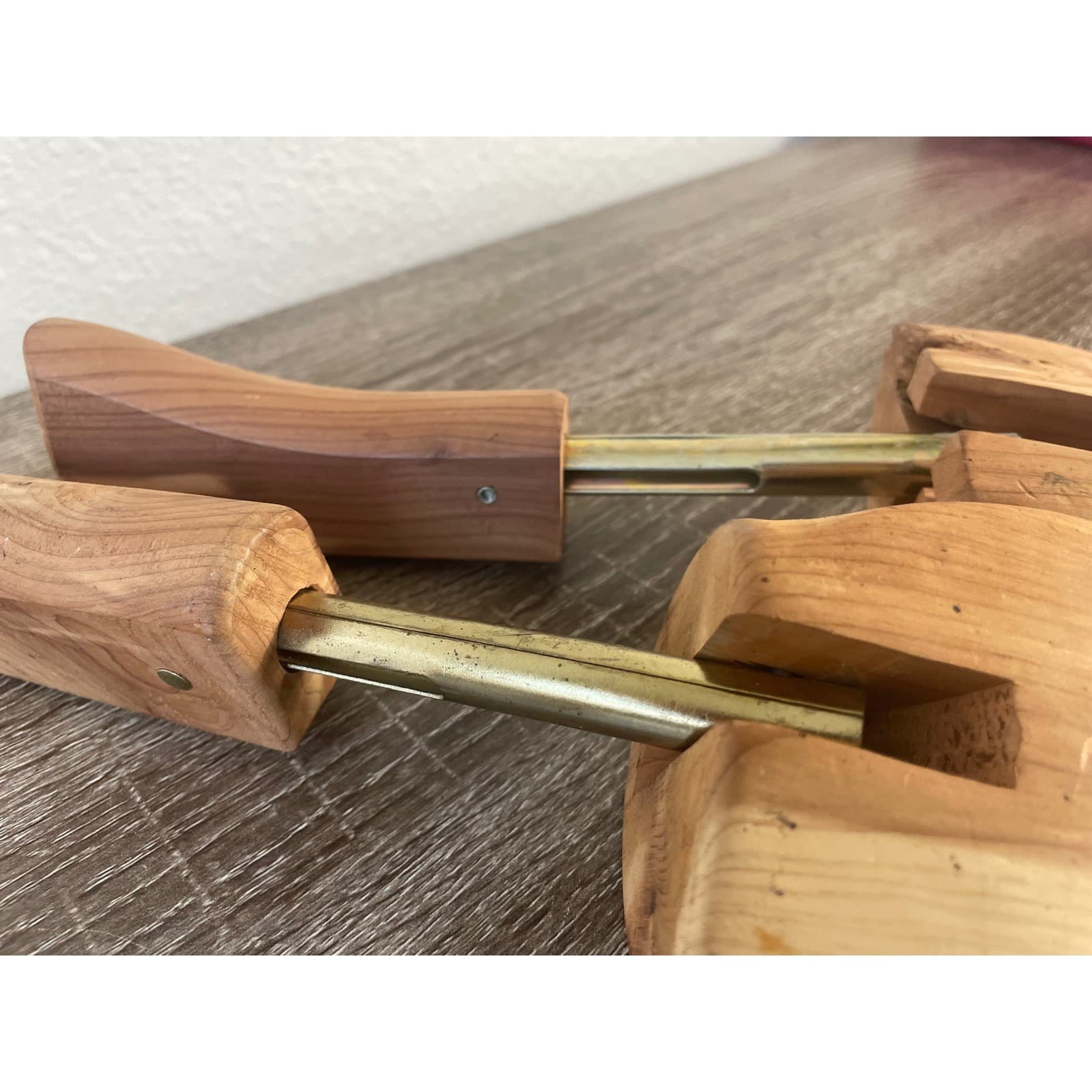 Vintage Wooden Shoe Trees Pair Adjustable Split Toe Shoe Stretchers Forms - Thumbnail 12