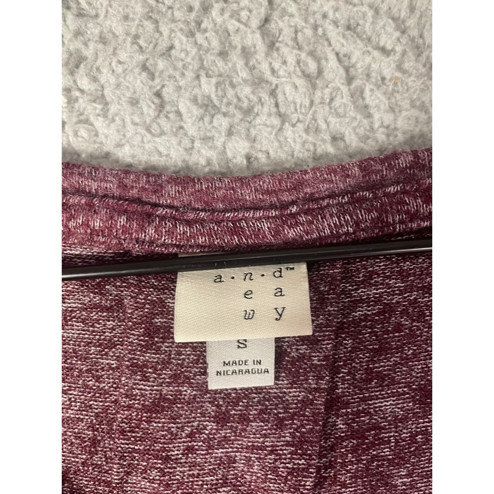 A New Day Womens NWT Burgundy Knit Top Size S Long Sleeve Lightweight Tee - Thumbnail 4