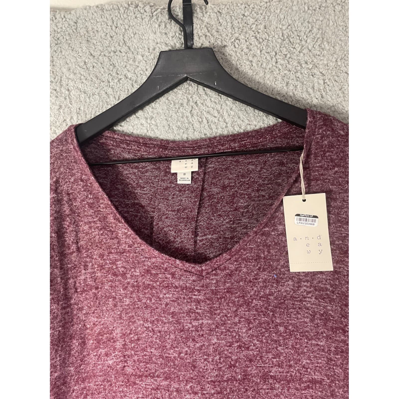 A New Day Womens NWT Burgundy Knit Top Size S Long Sleeve Lightweight Tee - Thumbnail 7