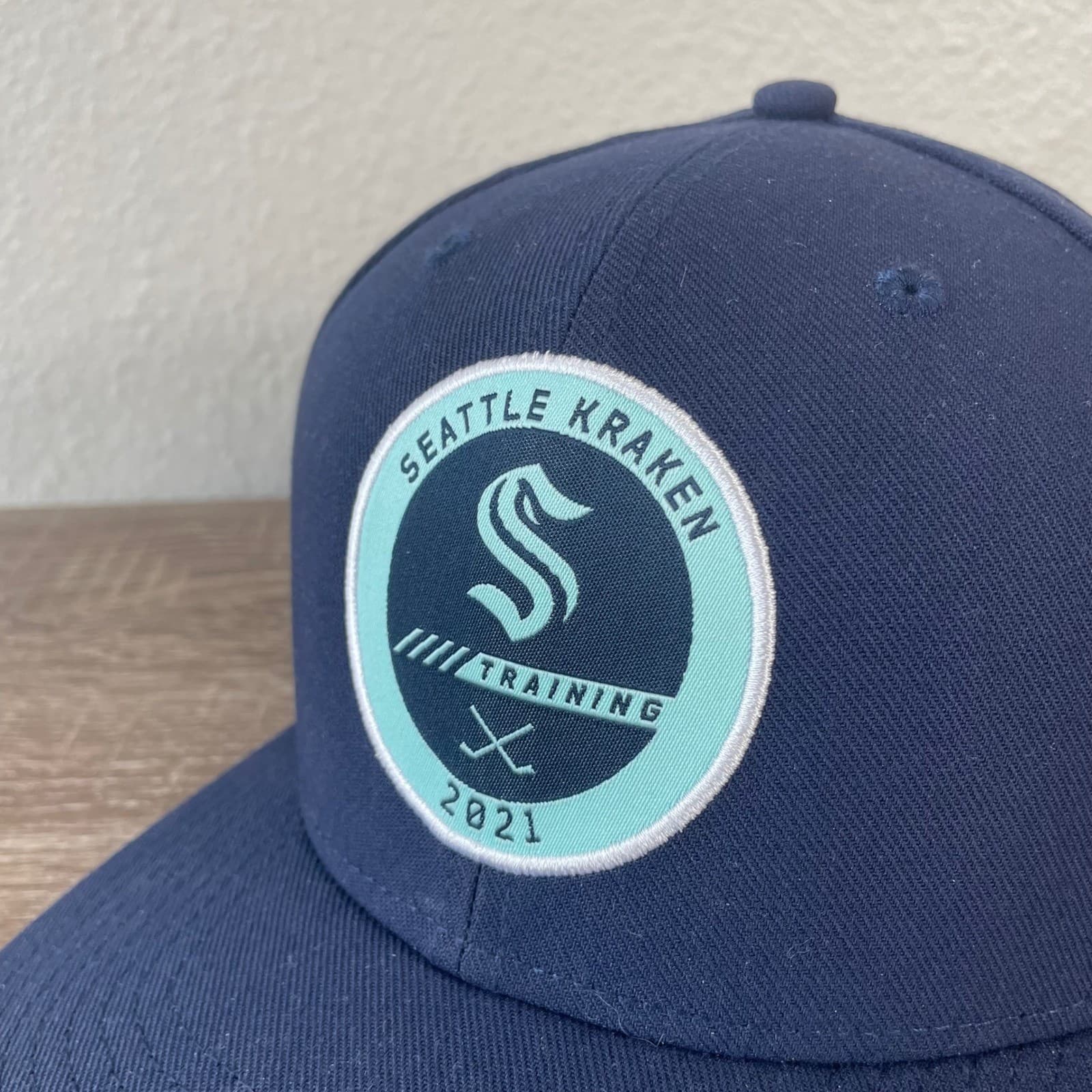 Seattle Kraken Hat Snapback NHL 2021 Training Cap Navy Fanatics Adjustable - Thumbnail 5