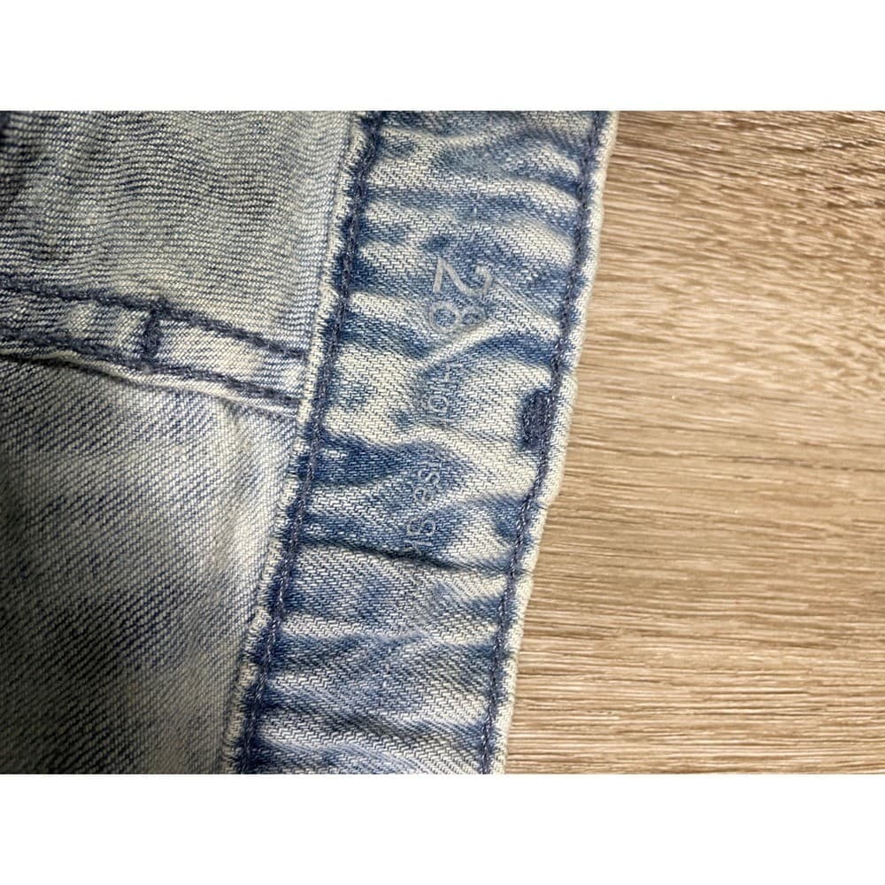 Levi's Classic Straight Jeans 28 Women Light Wash Thrashed Bleach Stain Dye - Thumbnail 7