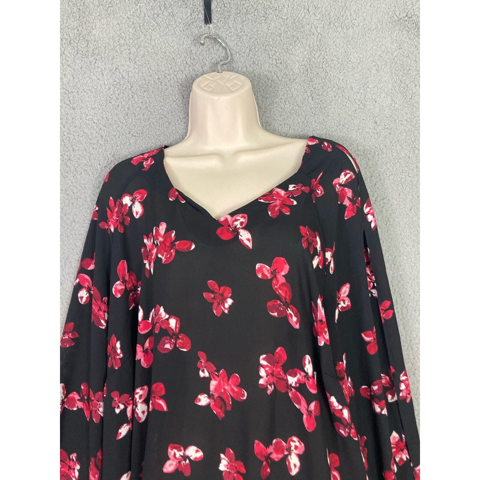 Roz & Ali Floral V-Neck Blouse Black Long Sleeve Women's 2XL Breathable Stylish - Thumbnail 5