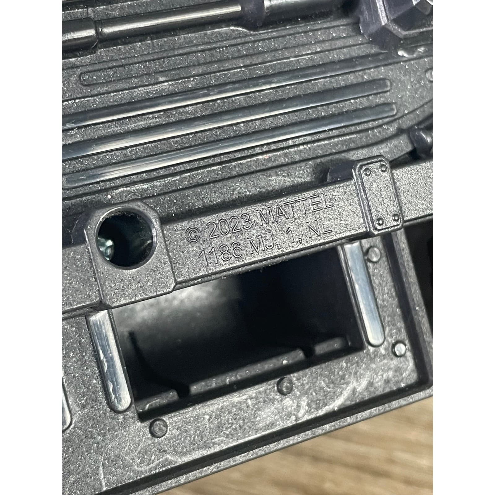 Jurassic World Legacy InGen Containment Truck Isla Sorna Mattel Capture Pack - Thumbnail 5