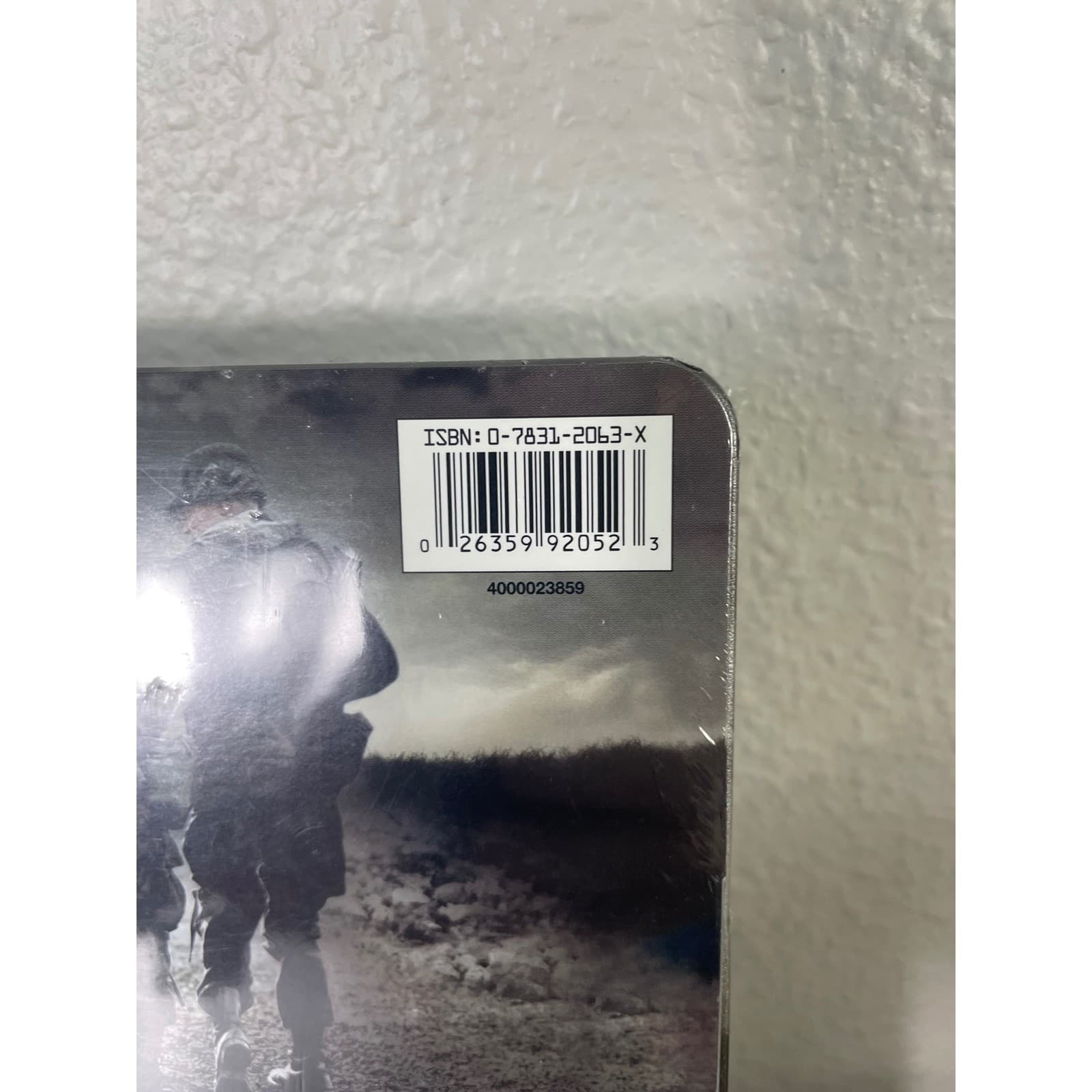 Band of Brothers Complete Series DVD Box Set Metal Tin HBO WWII New - Thumbnail 6
