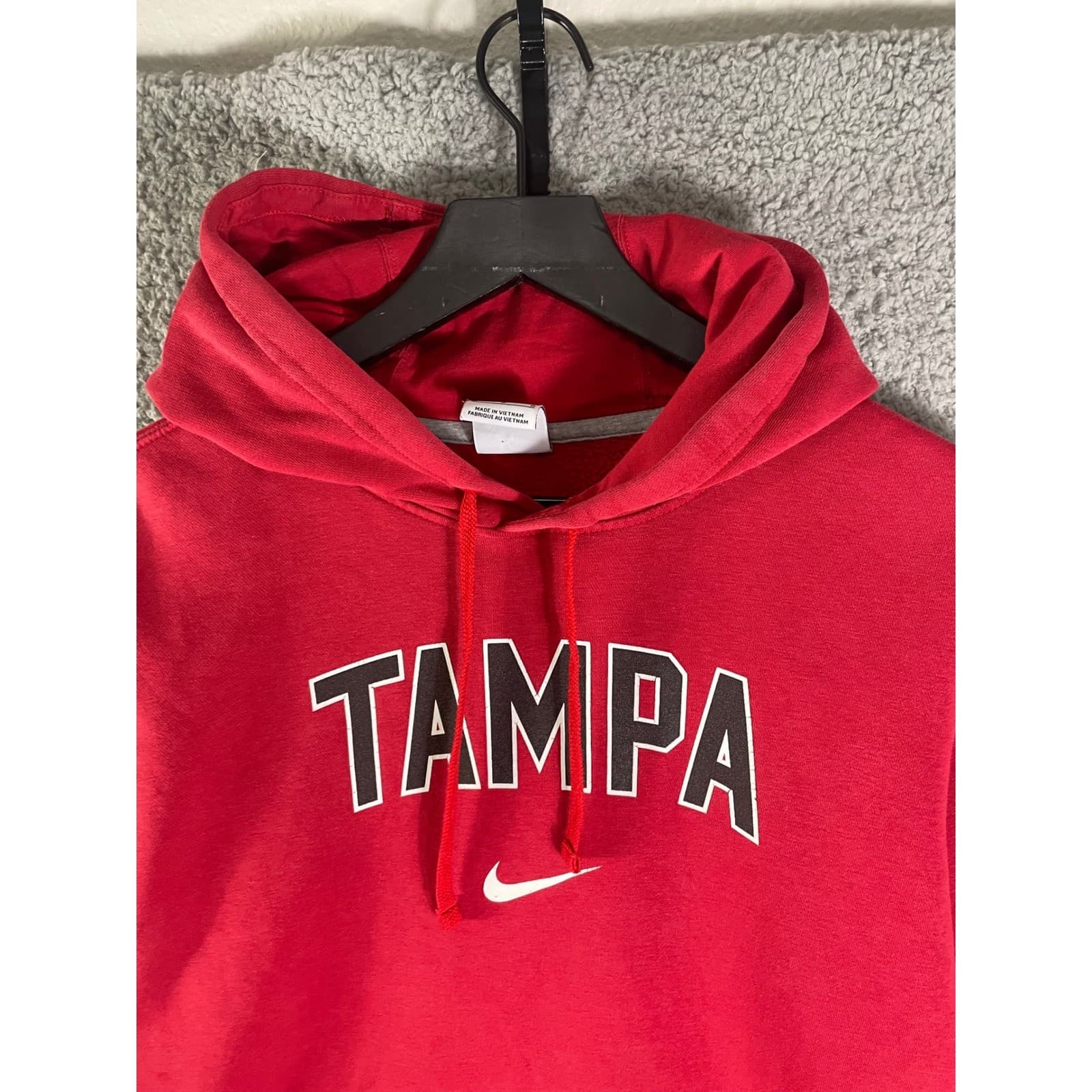 Nike Tampa Red Pullover Hoodie Sweatshirt Men's Medium Kangaroo Pocket - Thumbnail 8