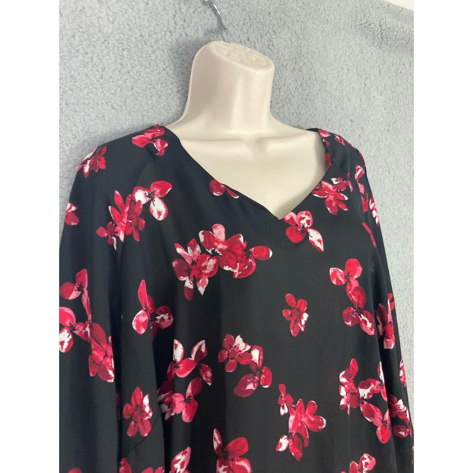 Roz & Ali Floral V-Neck Blouse Black Long Sleeve Women's 2XL Breathable Stylish - Thumbnail 6