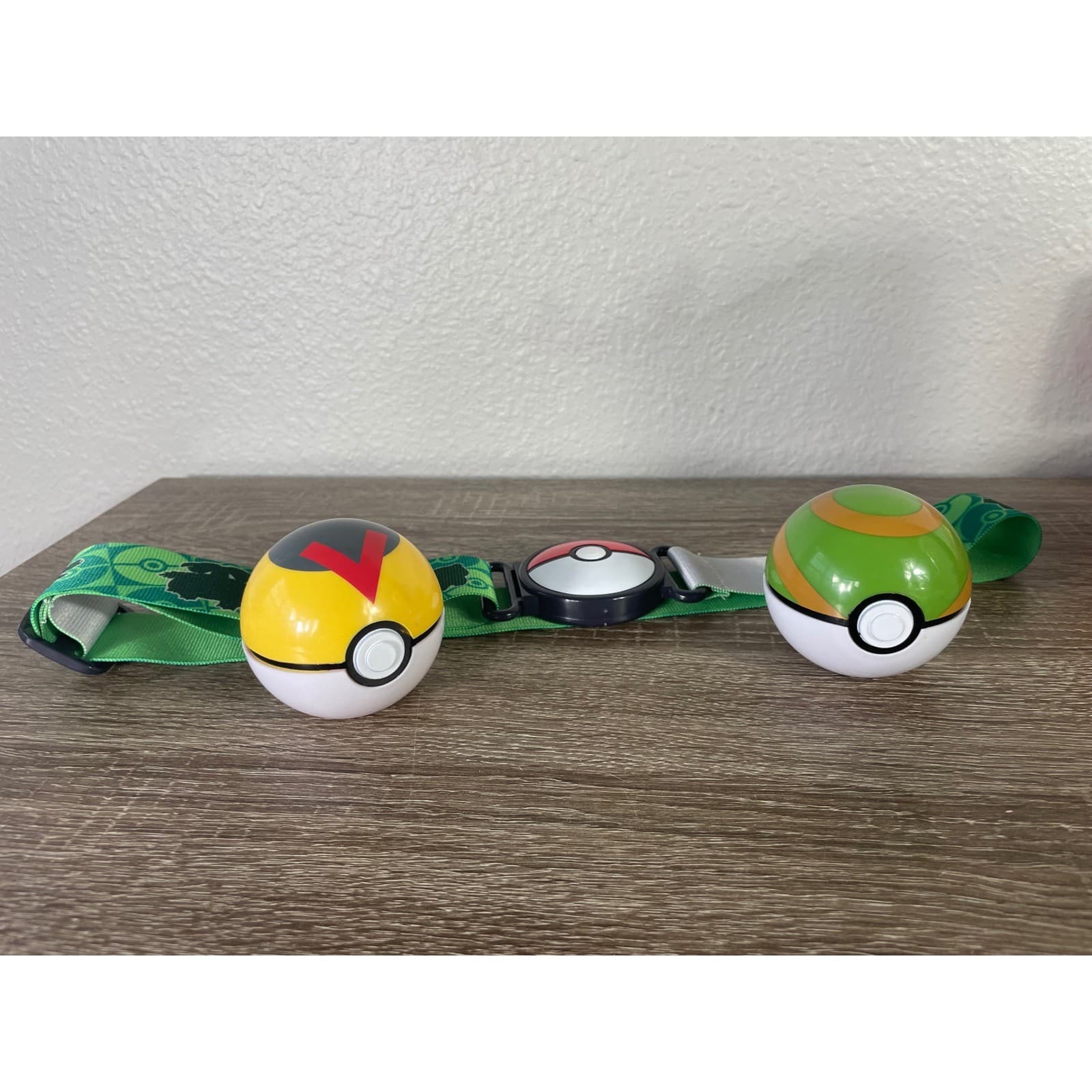 Pokemon Clip N Go Poke Ball Belt Set Bulbasaur Figure Ultra Ball Nest Ball - Thumbnail 4