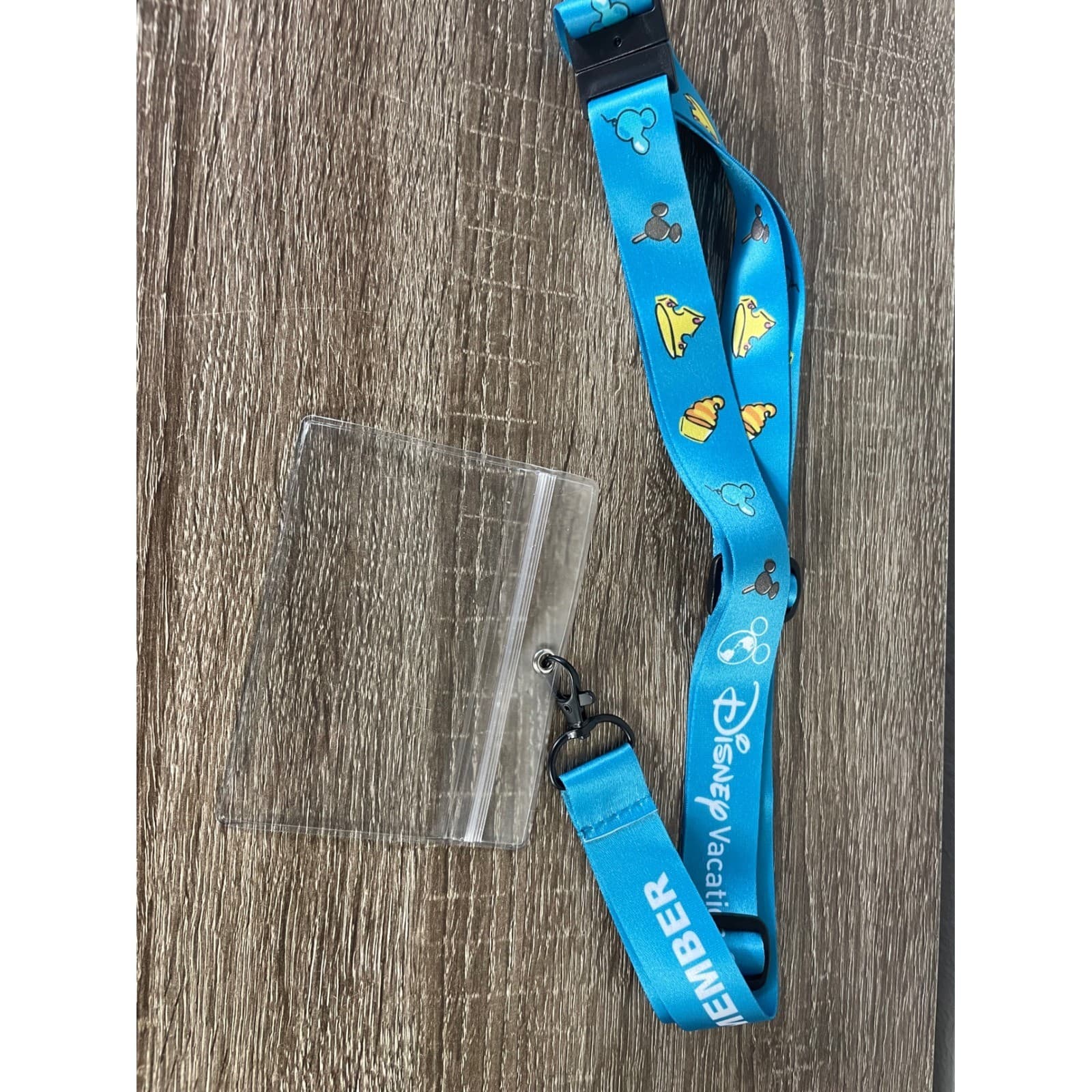 Disney Vacation Club Lanyard DVC Member Park Dole Whip ID Badge Holder 2021 - Thumbnail 2