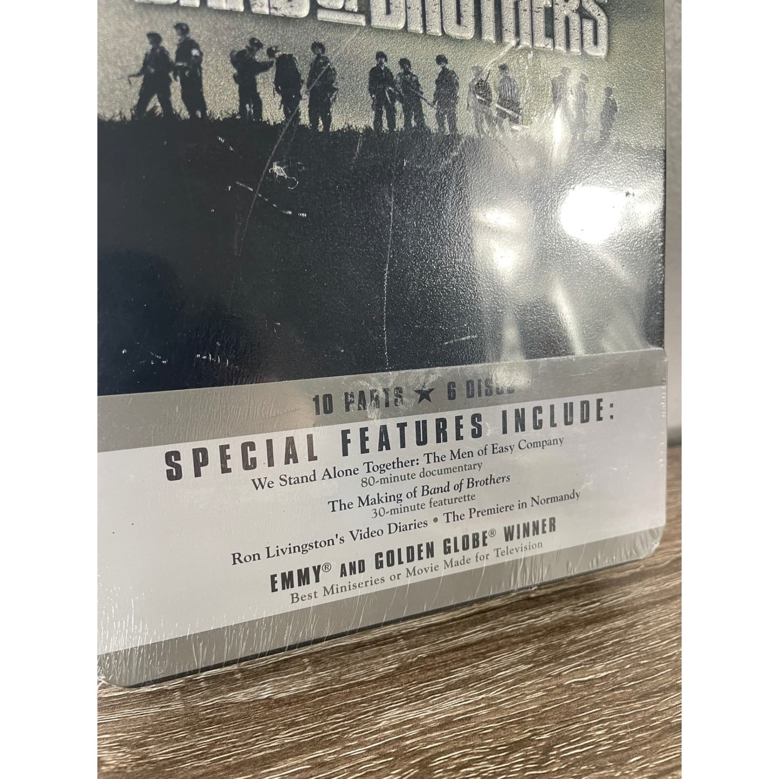 Band of Brothers Complete Series DVD Box Set Metal Tin HBO WWII New - Thumbnail 3