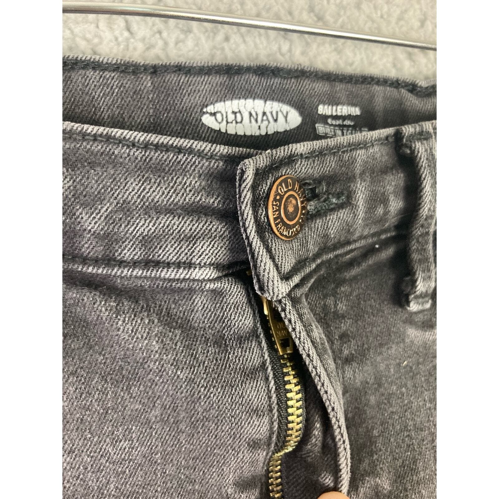 Old Navy Women's Skinny Jeans Ballerina Style Black Size 8 - Thumbnail 9