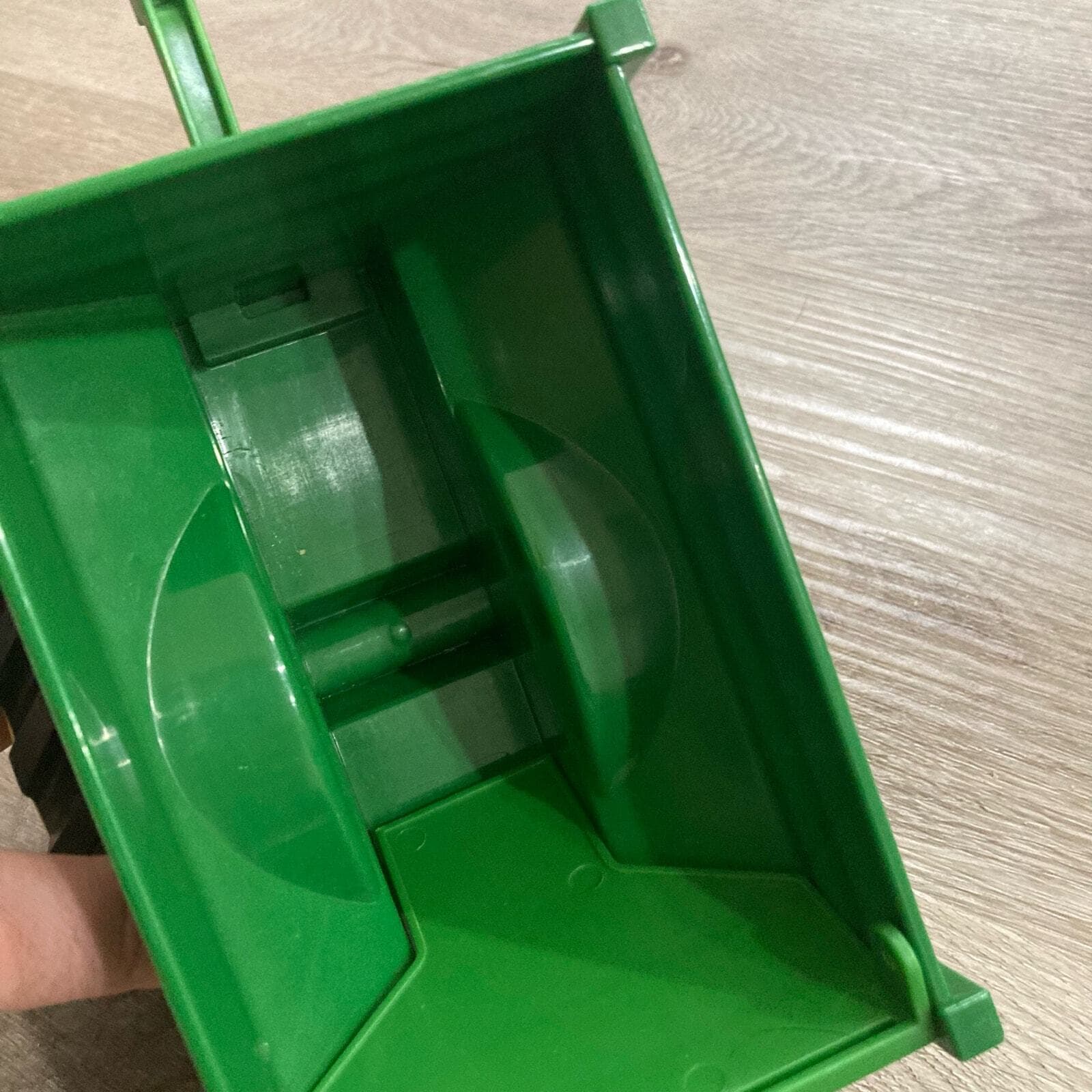 Tomy John Deere Monster Treads Green Trailer Farm Toy Kids - Used - Thumbnail 9