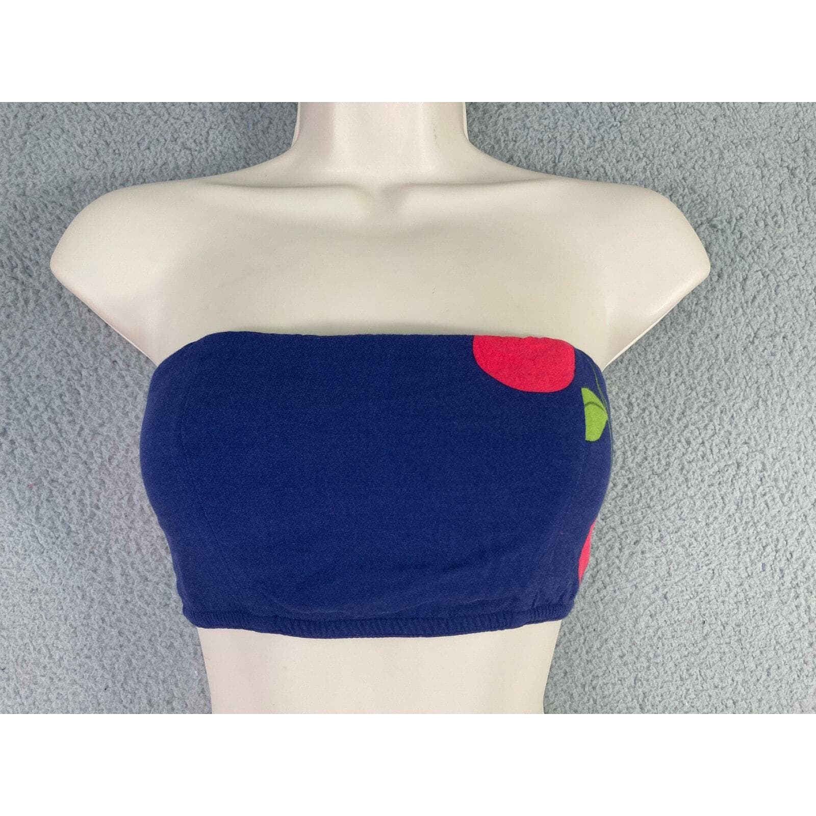 Forever 21 Women's S Cherry Print Tube Top Casual Fashion Trendy Summer Wear - Thumbnail 5