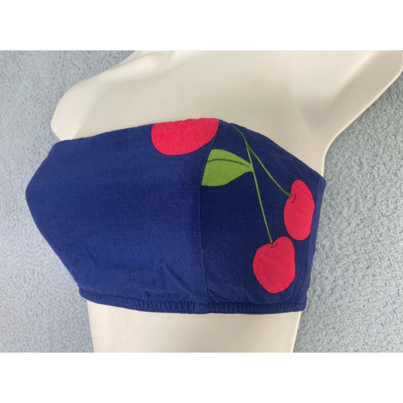 Forever 21 Women's S Cherry Print Tube Top Casual Fashion Trendy Summer Wear - Thumbnail 6