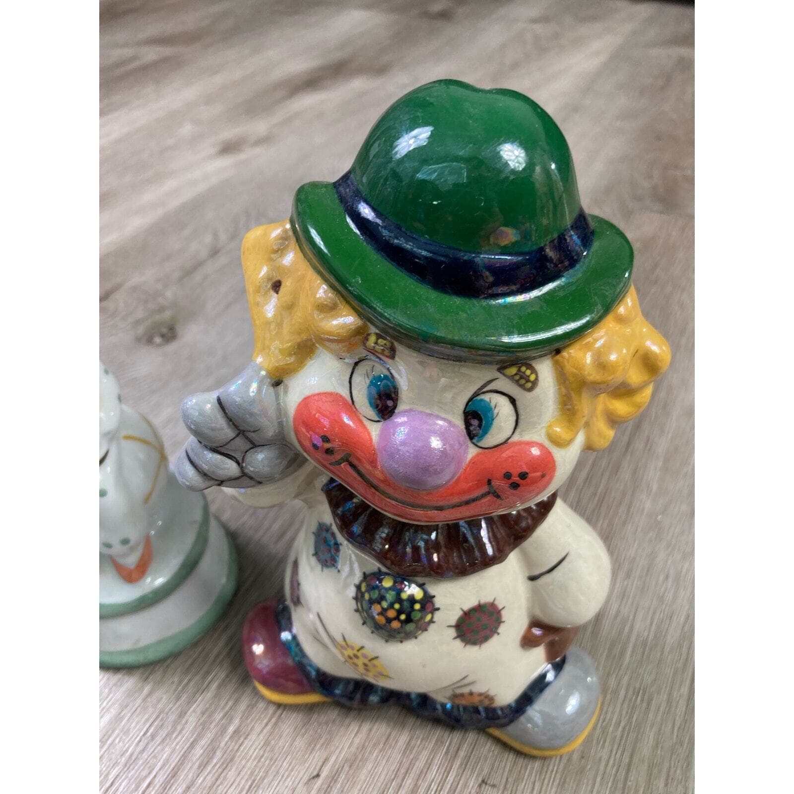 Vintage Ceramic Clown Figurines Set of 2 Hand-Painted Collectibles - Thumbnail 3