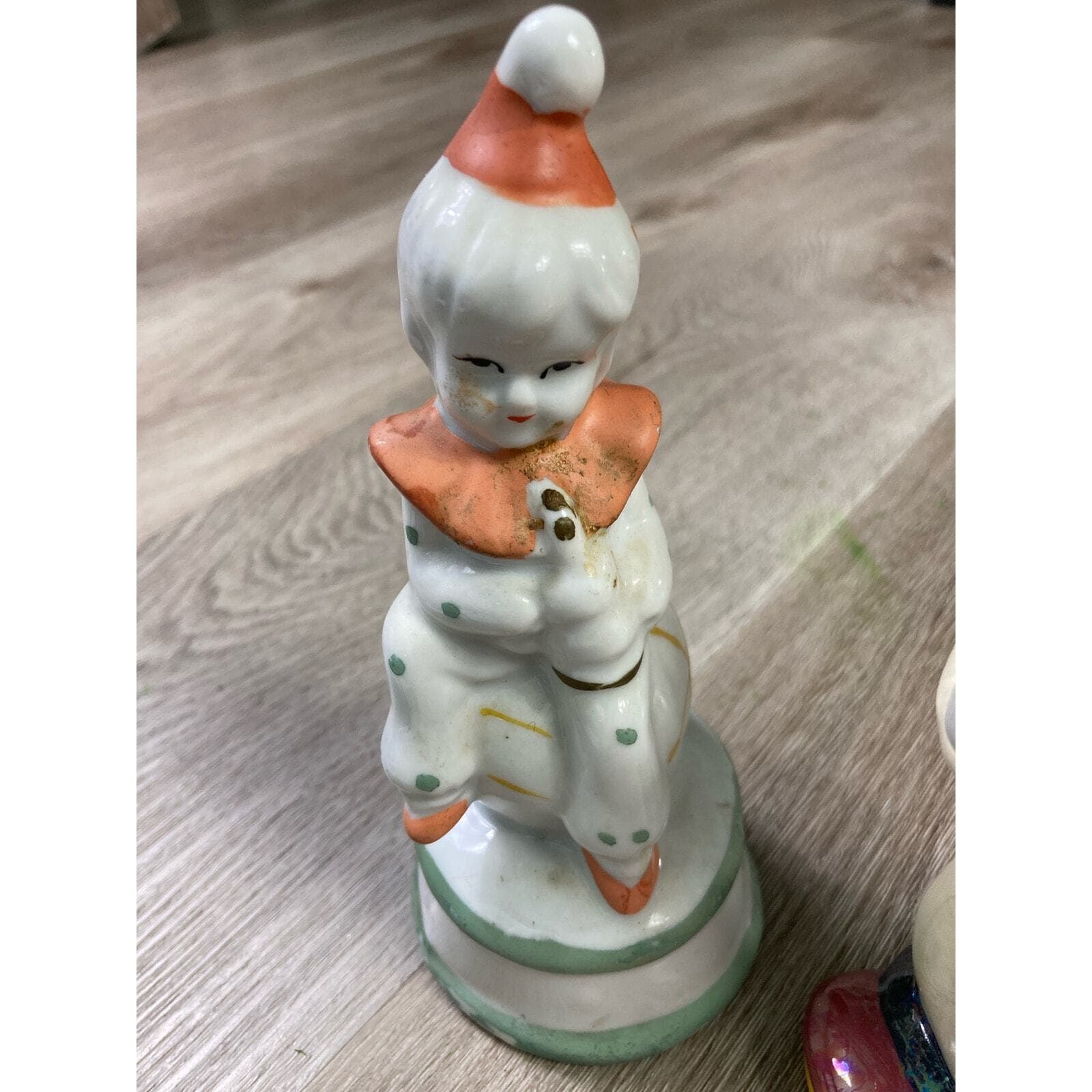 Vintage Ceramic Clown Figurines Set of 2 Hand-Painted Collectibles - Thumbnail 6